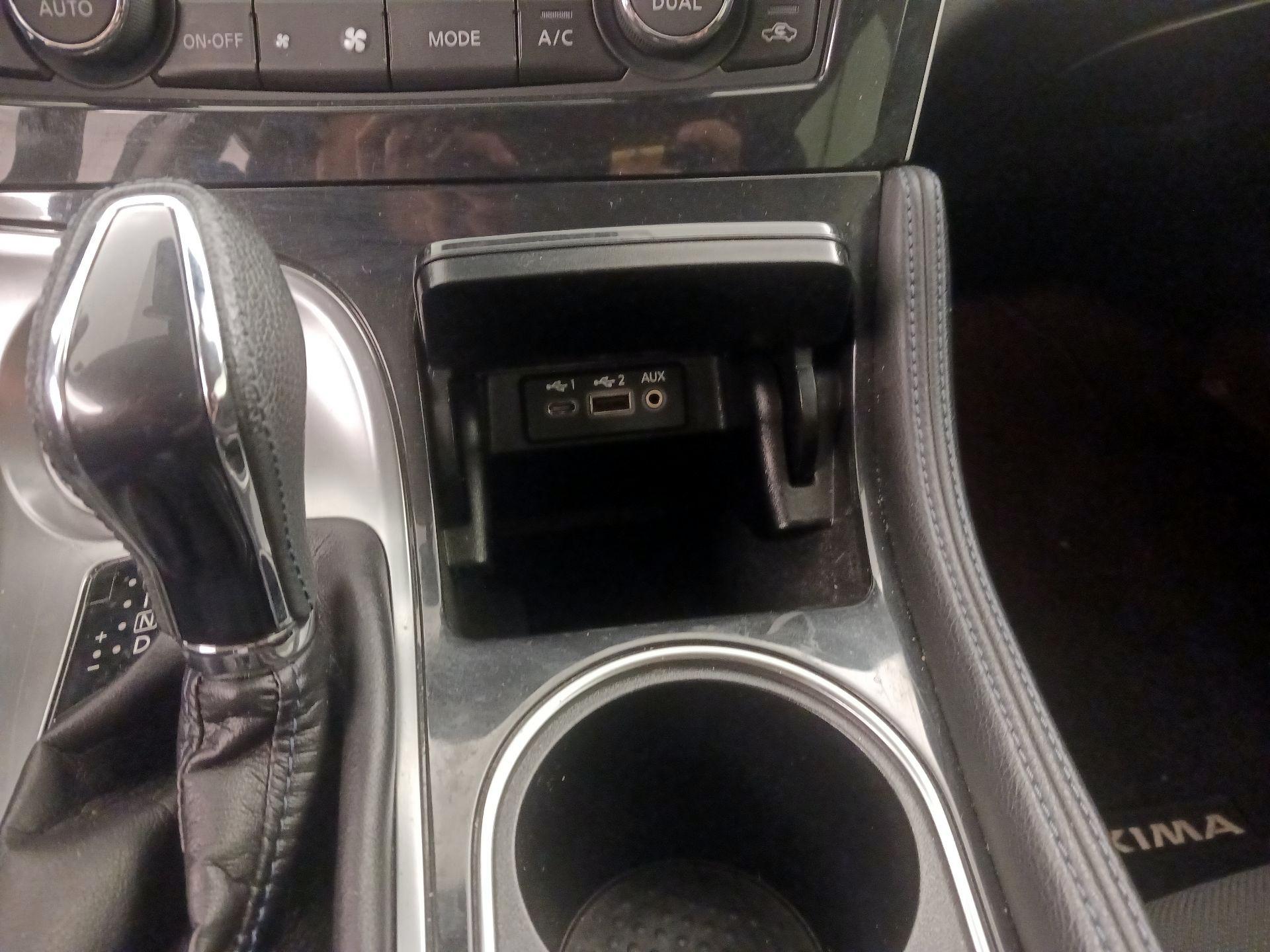 Thumbnail: 2020 Nissan Maxima - 19