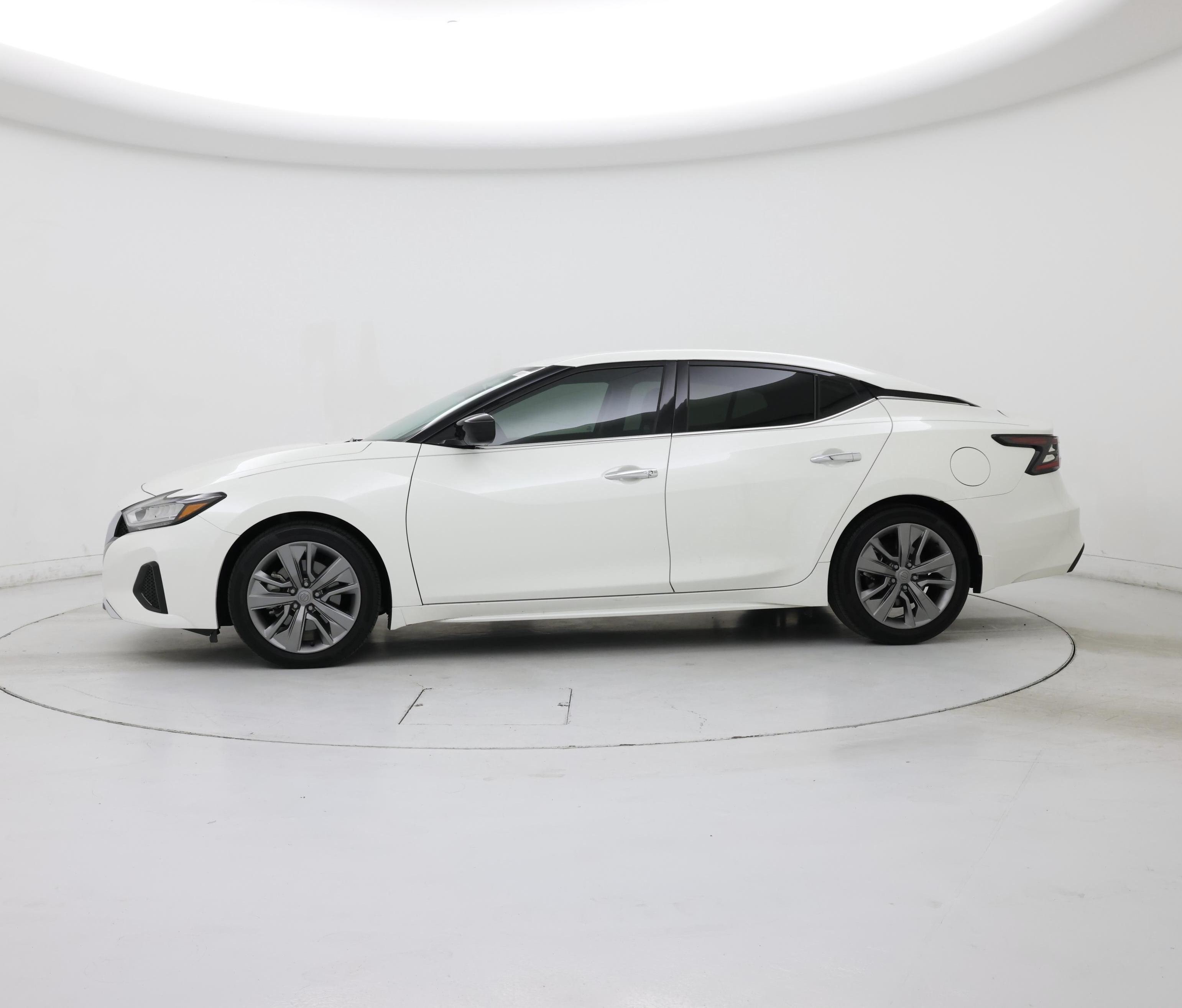 Thumbnail: 2020 Nissan Maxima - 3