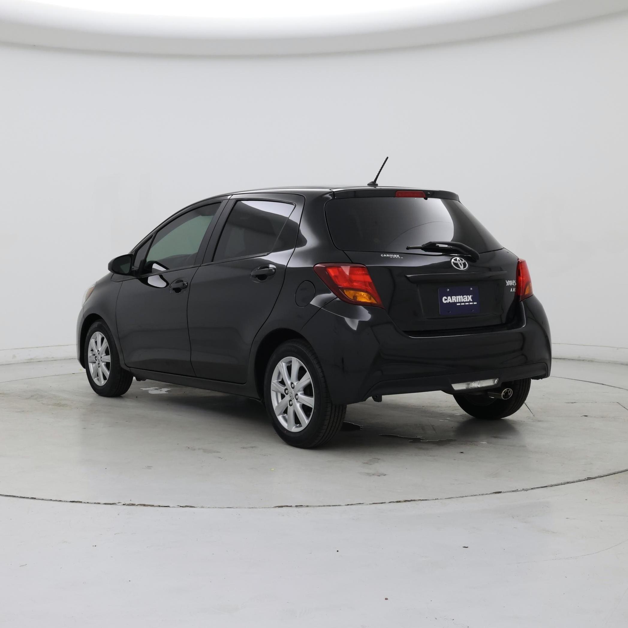 Thumbnail: 2015 Toyota Yaris - 2