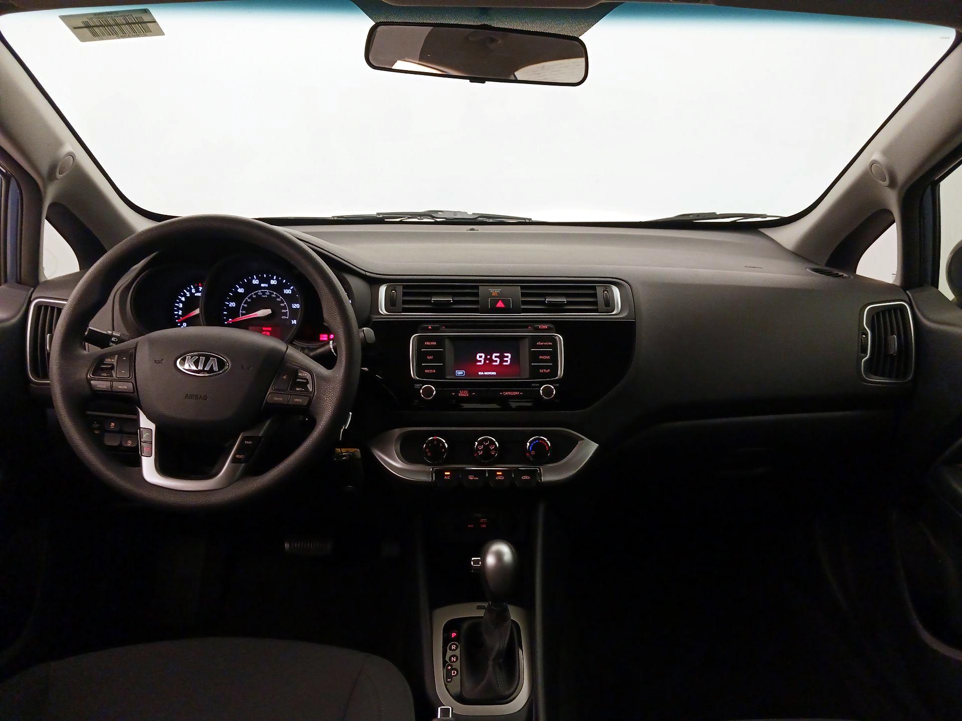 Thumbnail: 2016 Kia Rio - 9