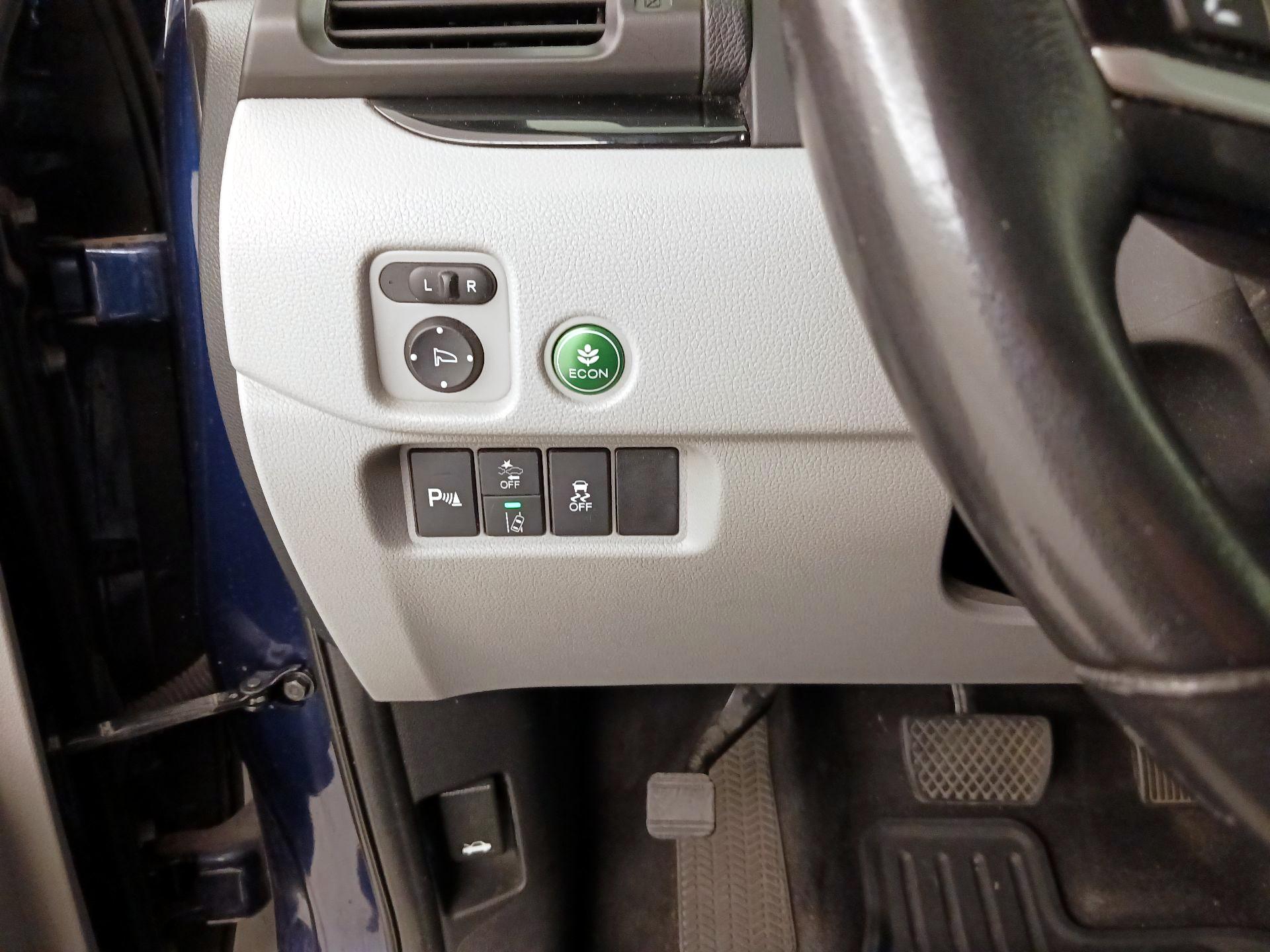 Thumbnail: 2019 Honda Pilot - 13