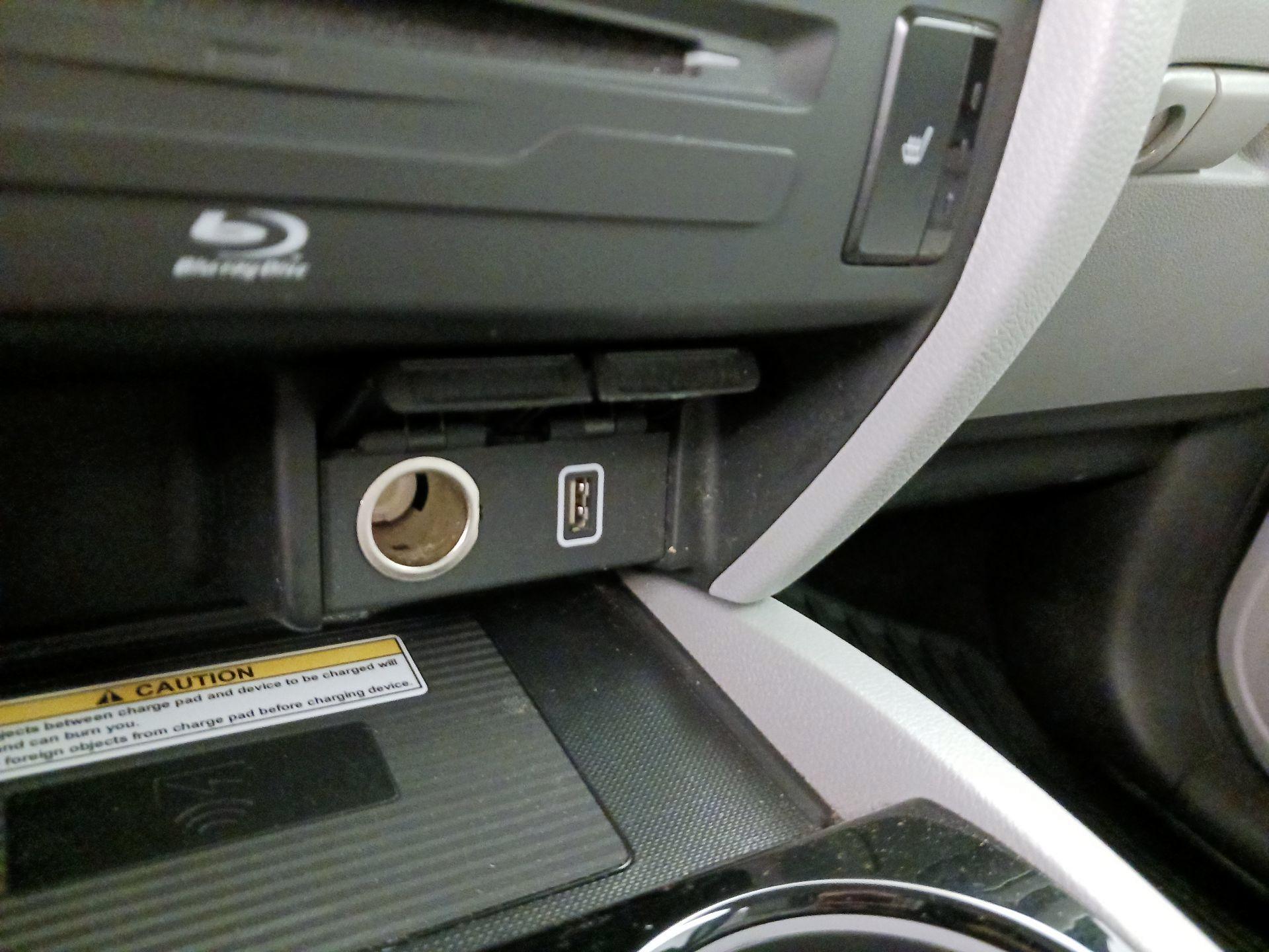 Thumbnail: 2019 Honda Pilot - 18