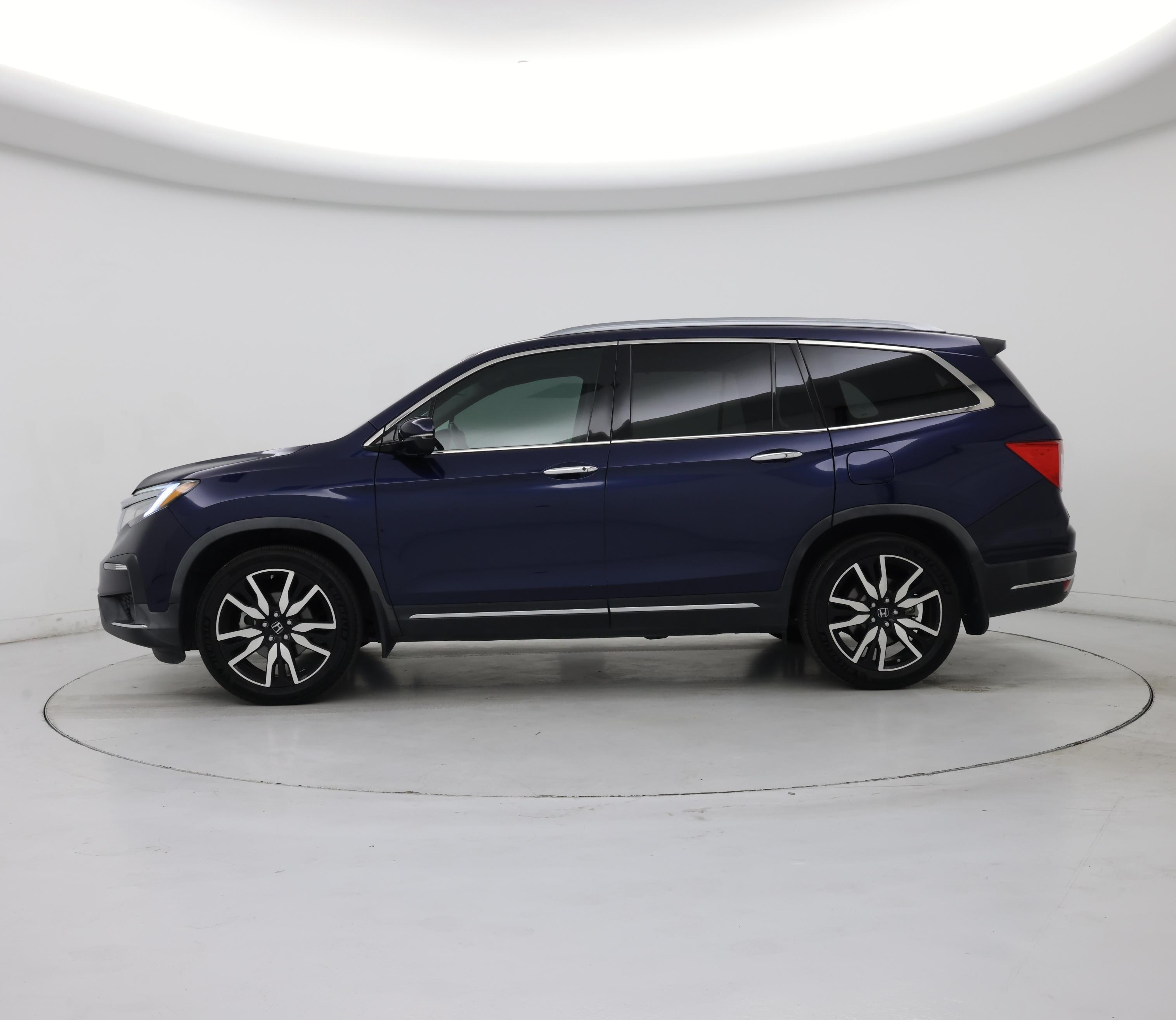 Thumbnail: 2019 Honda Pilot - 3