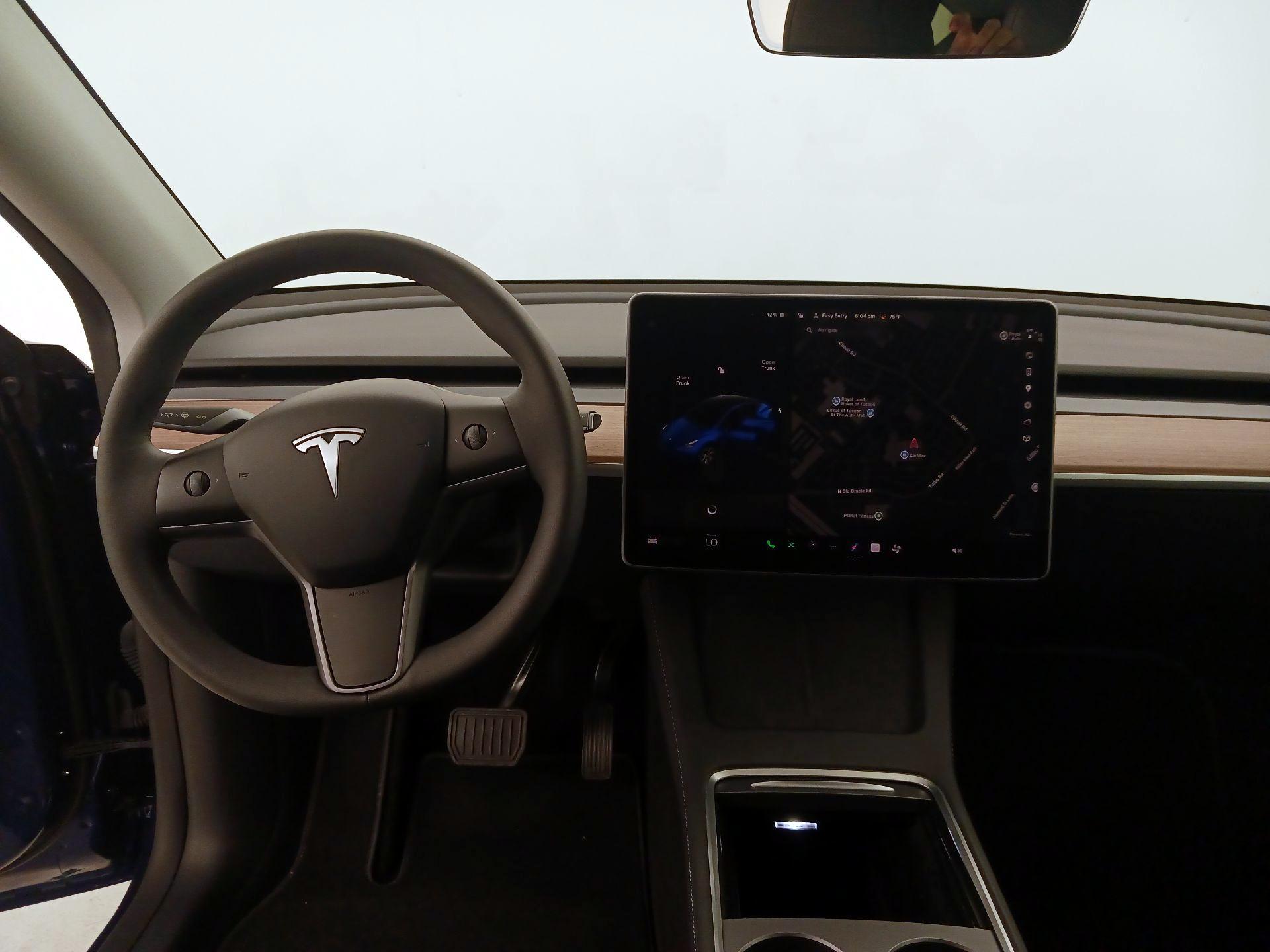 Thumbnail: 2024 Tesla Model Y - 10