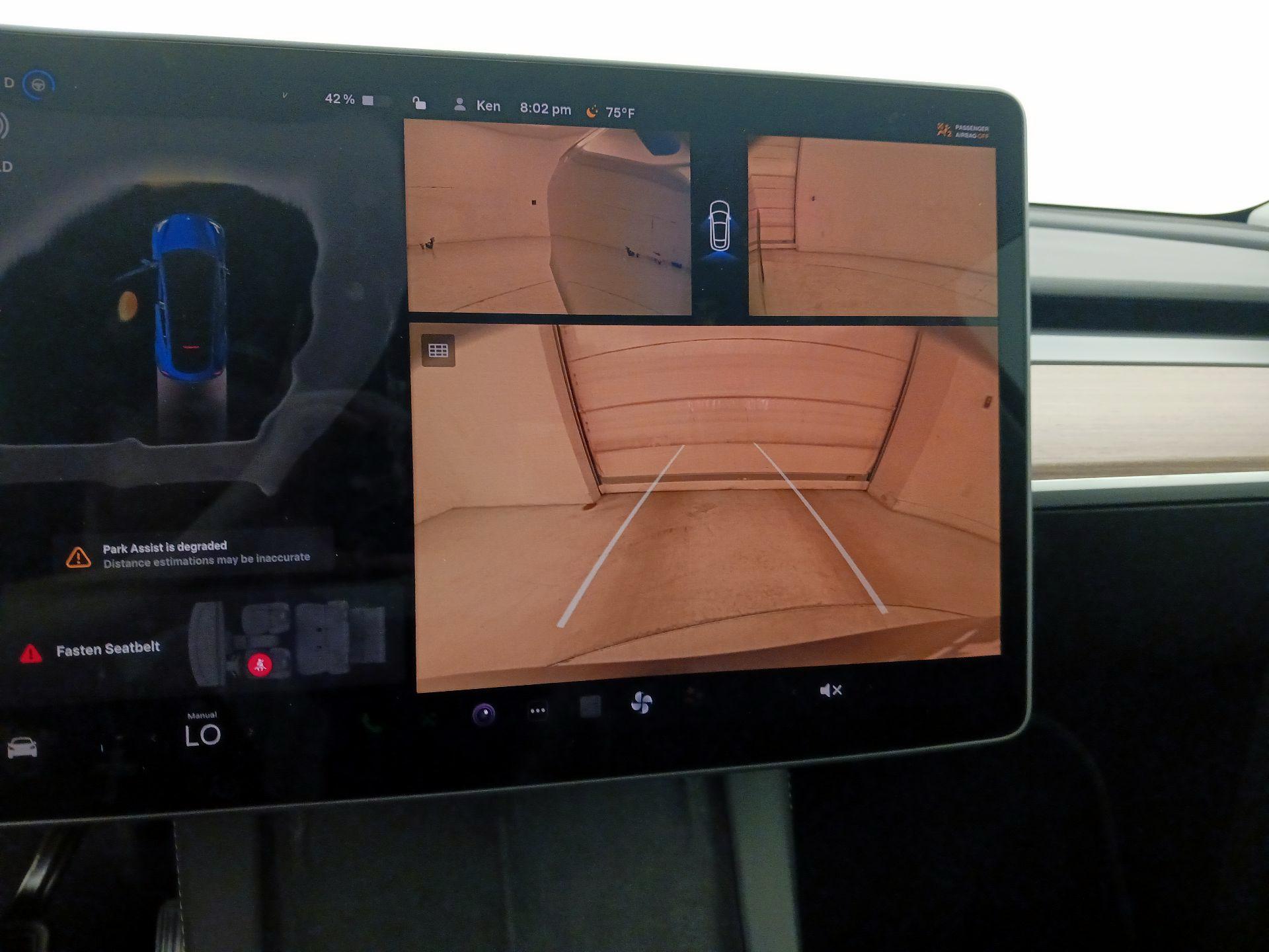 Thumbnail: 2024 Tesla Model Y - 15