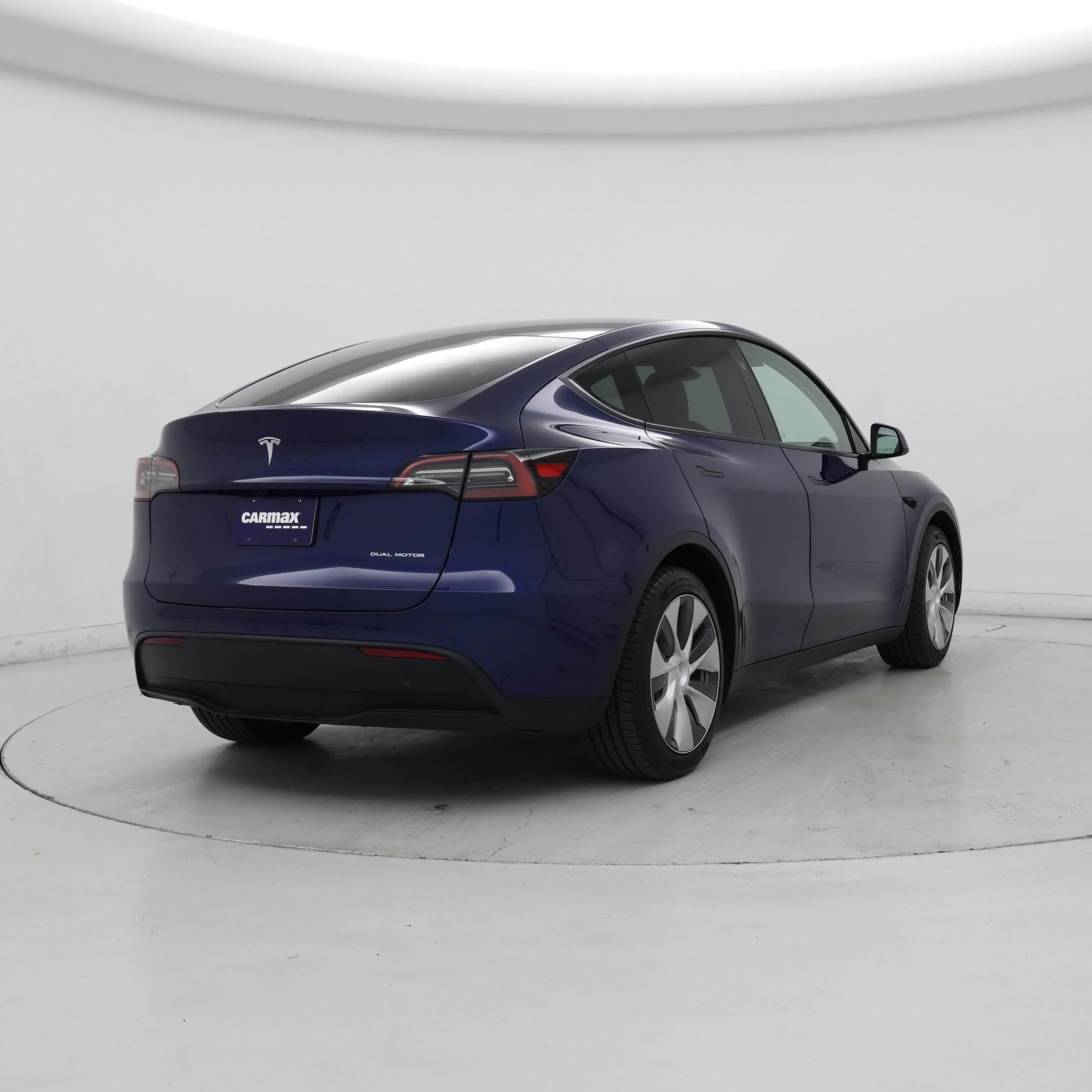 Thumbnail: 2024 Tesla Model Y - 8