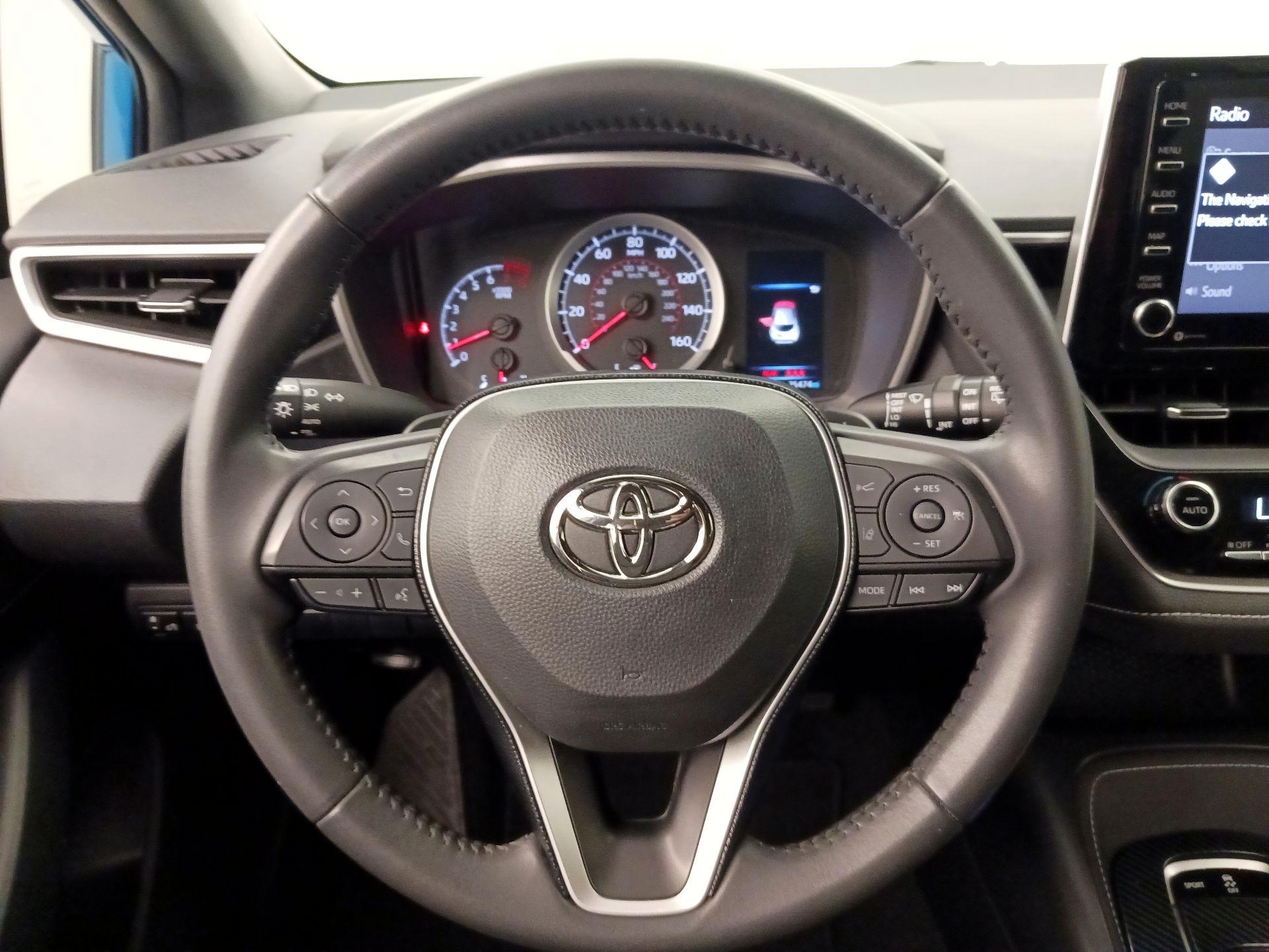 Thumbnail: 2021 Toyota Corolla - 10