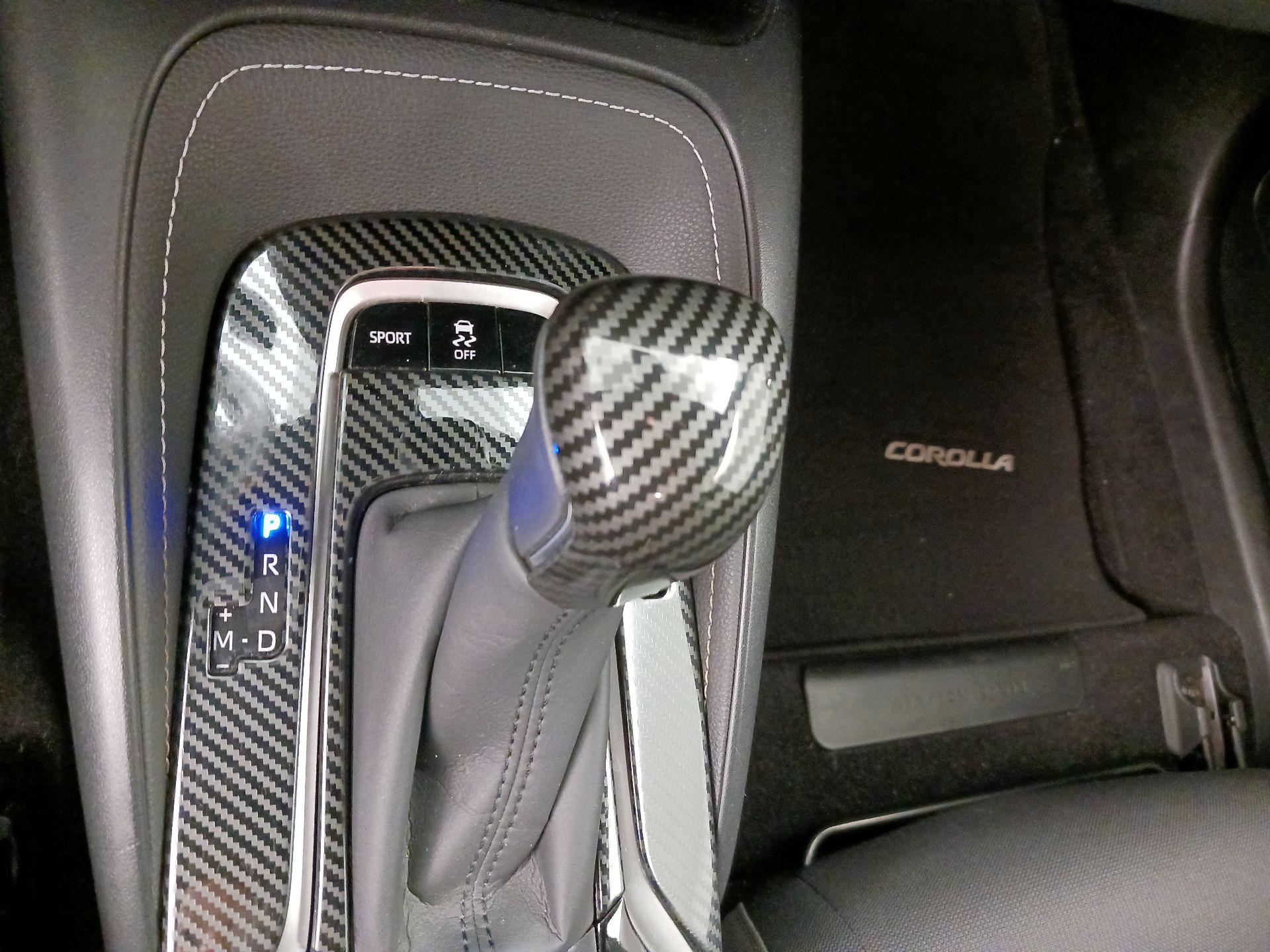 Thumbnail: 2021 Toyota Corolla - 17