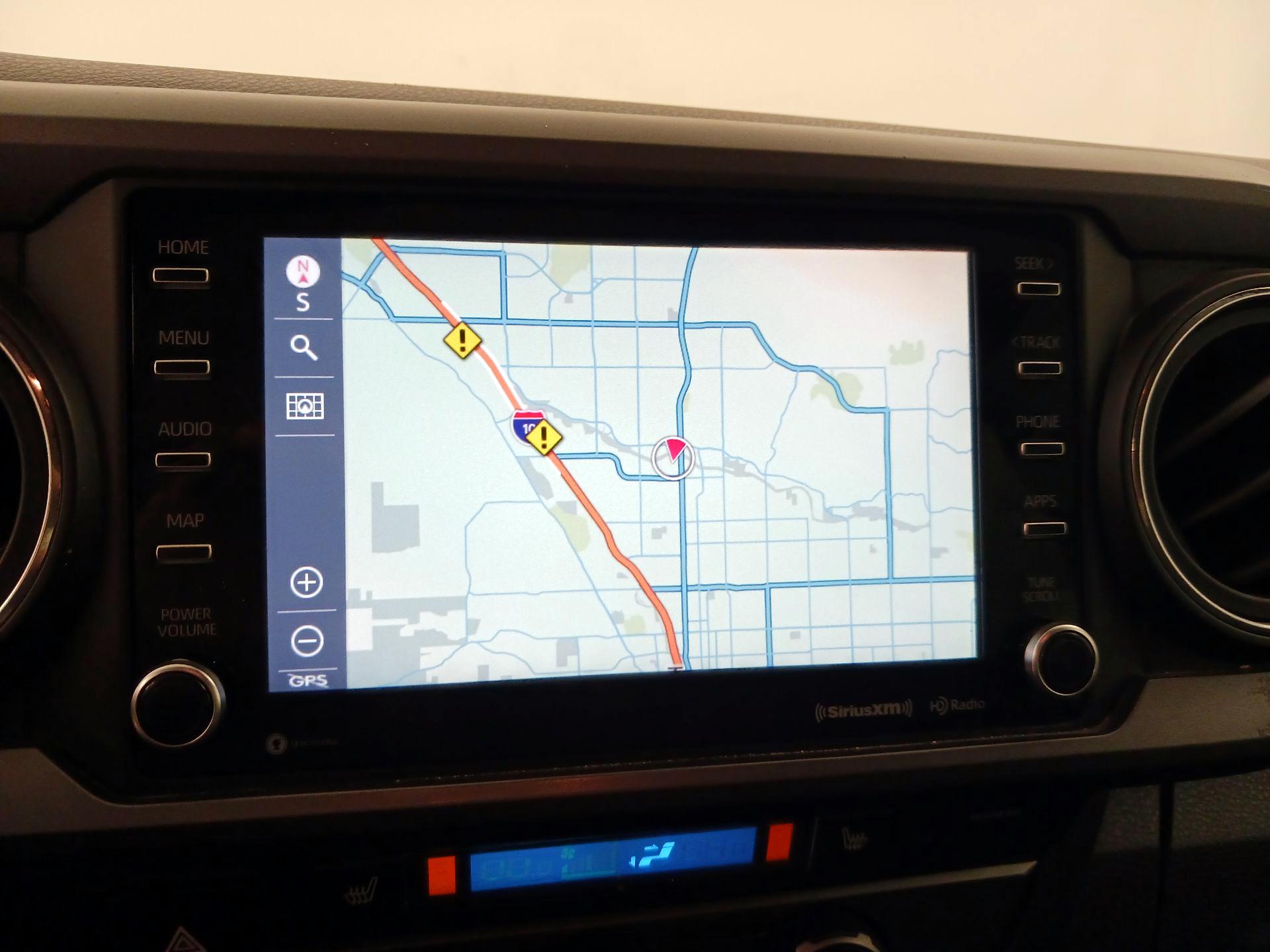 Thumbnail: 2020 Toyota Tacoma - 14