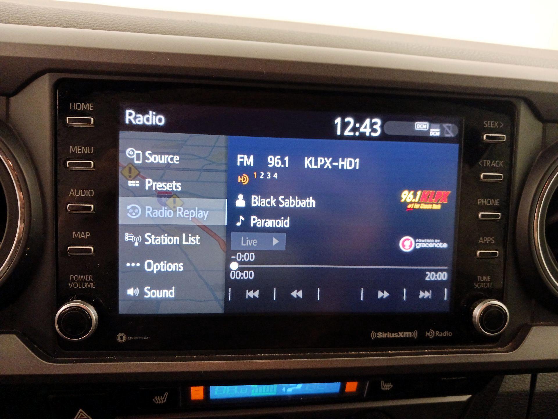 Thumbnail: 2020 Toyota Tacoma - 16