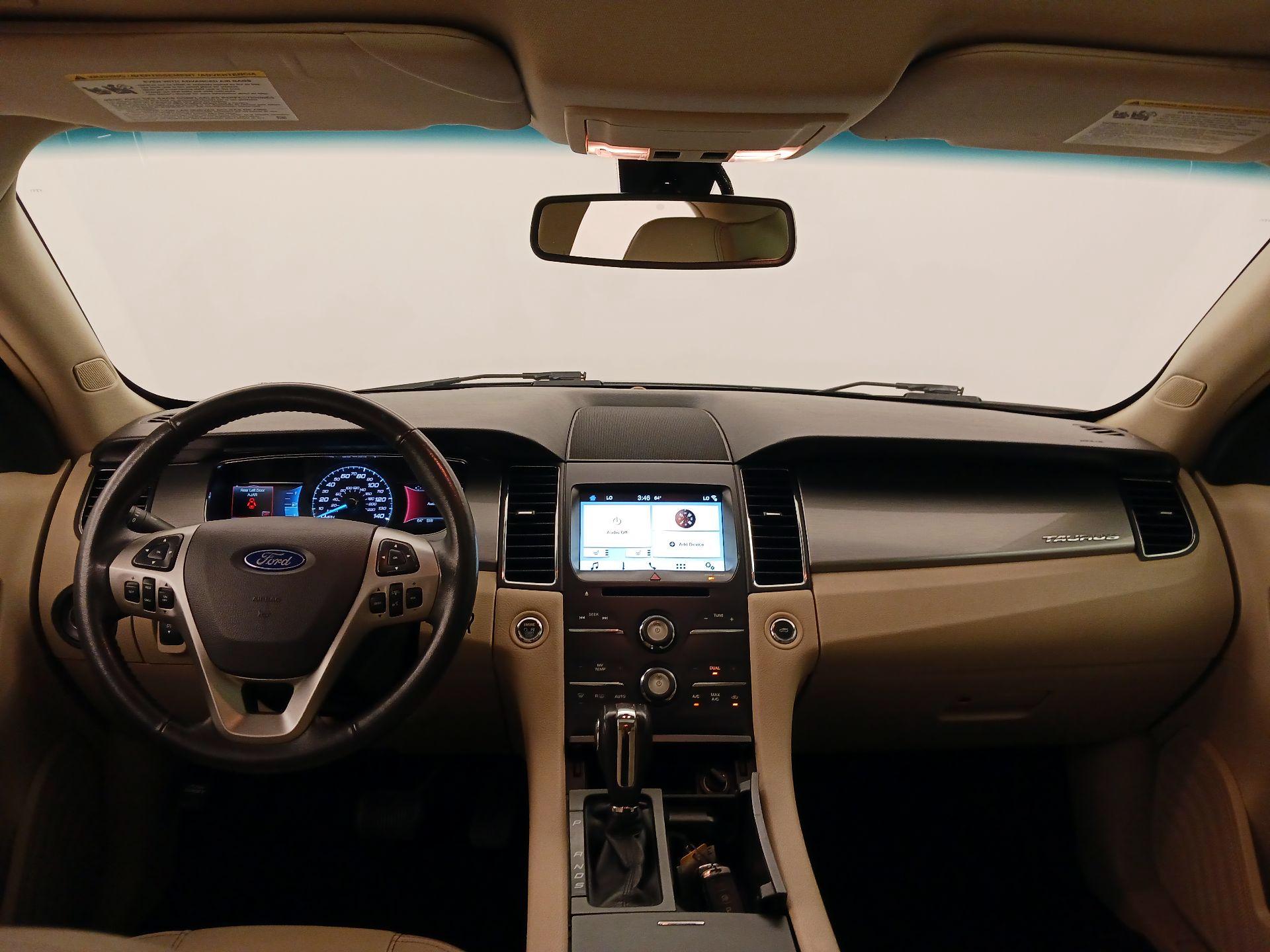 Thumbnail: 2016 Ford Taurus - 9