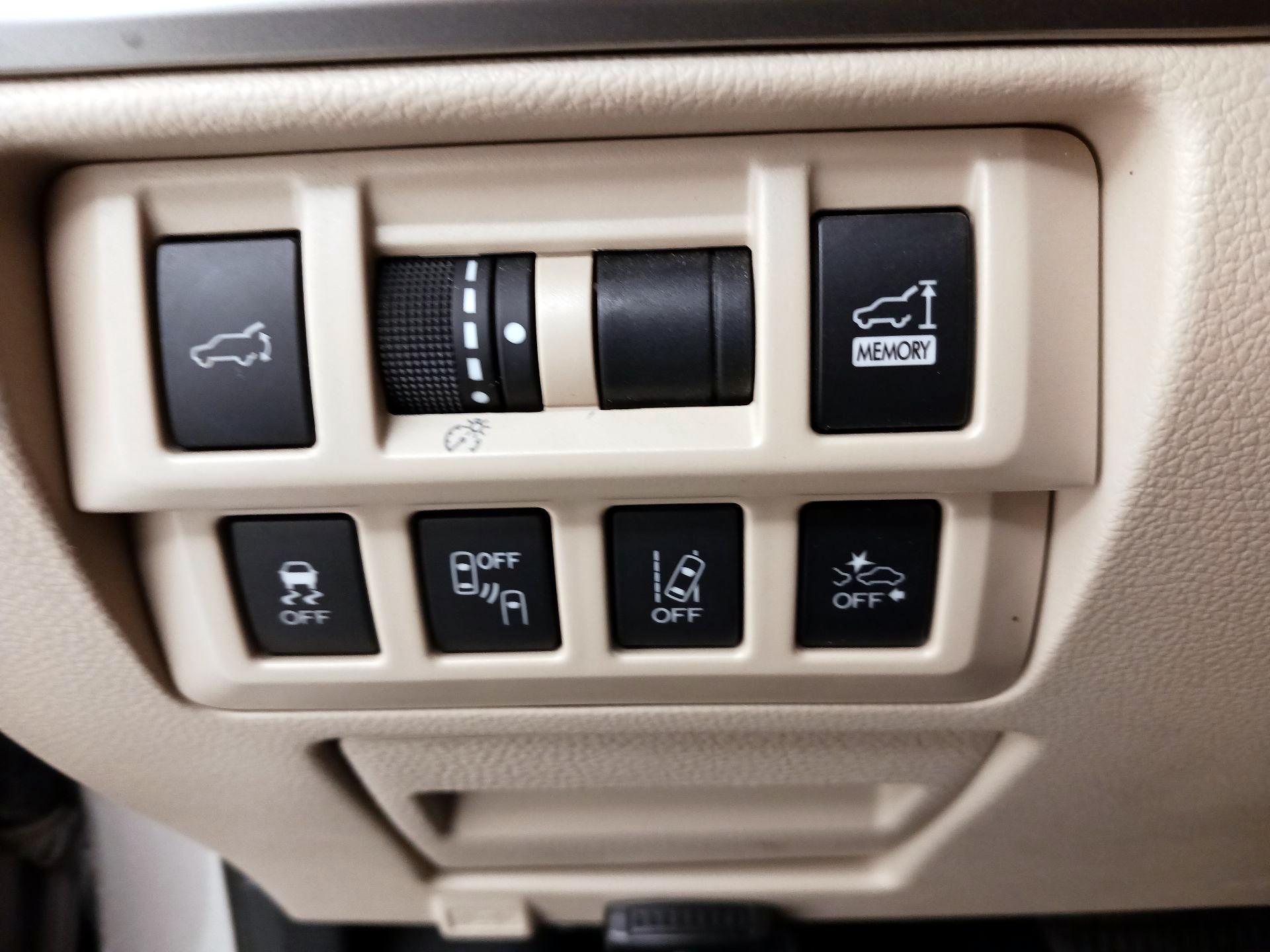 Thumbnail: 2018 Subaru Outback - 13