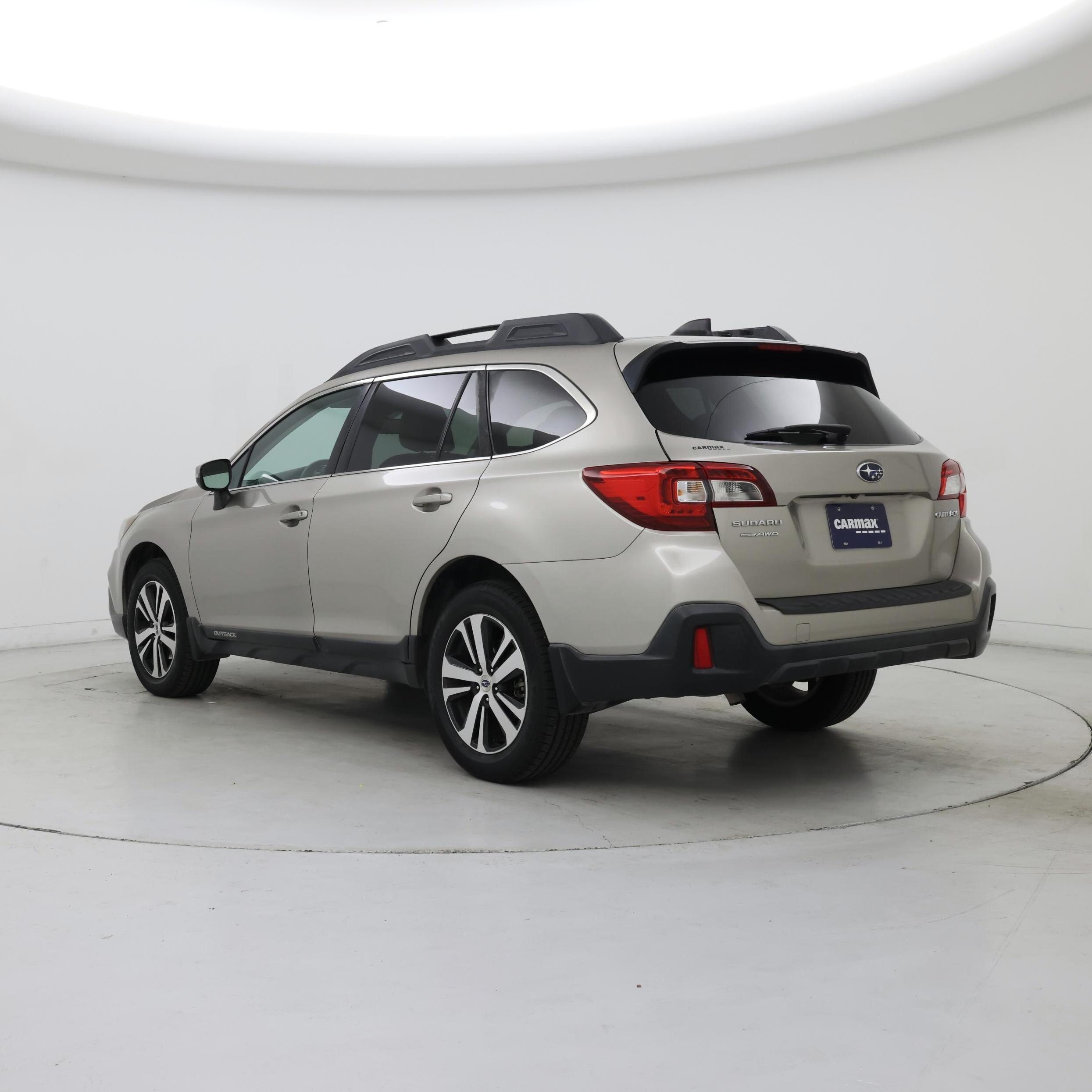 Thumbnail: 2018 Subaru Outback - 2