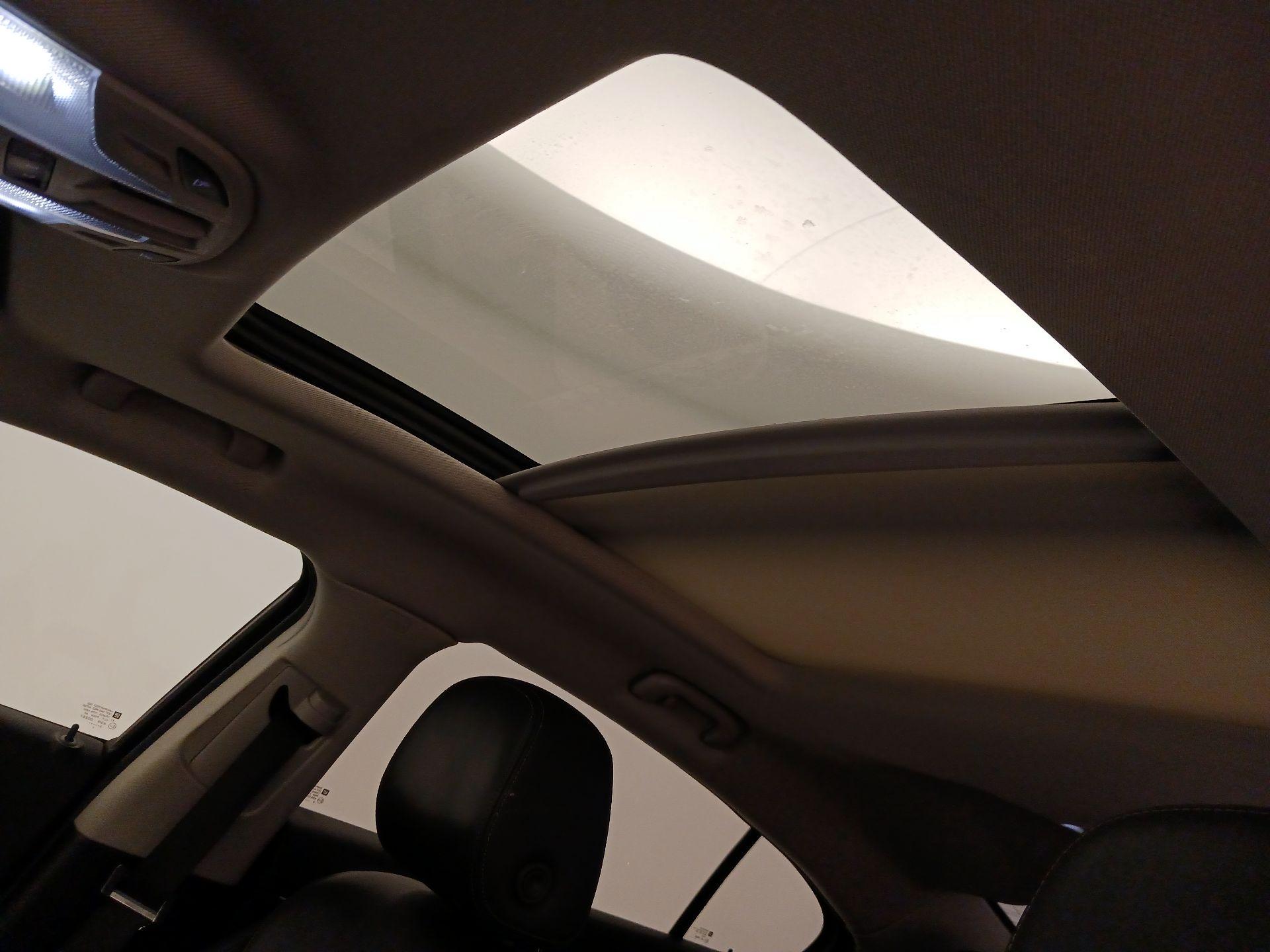 Thumbnail: 2016 Buick LaCrosse - 19