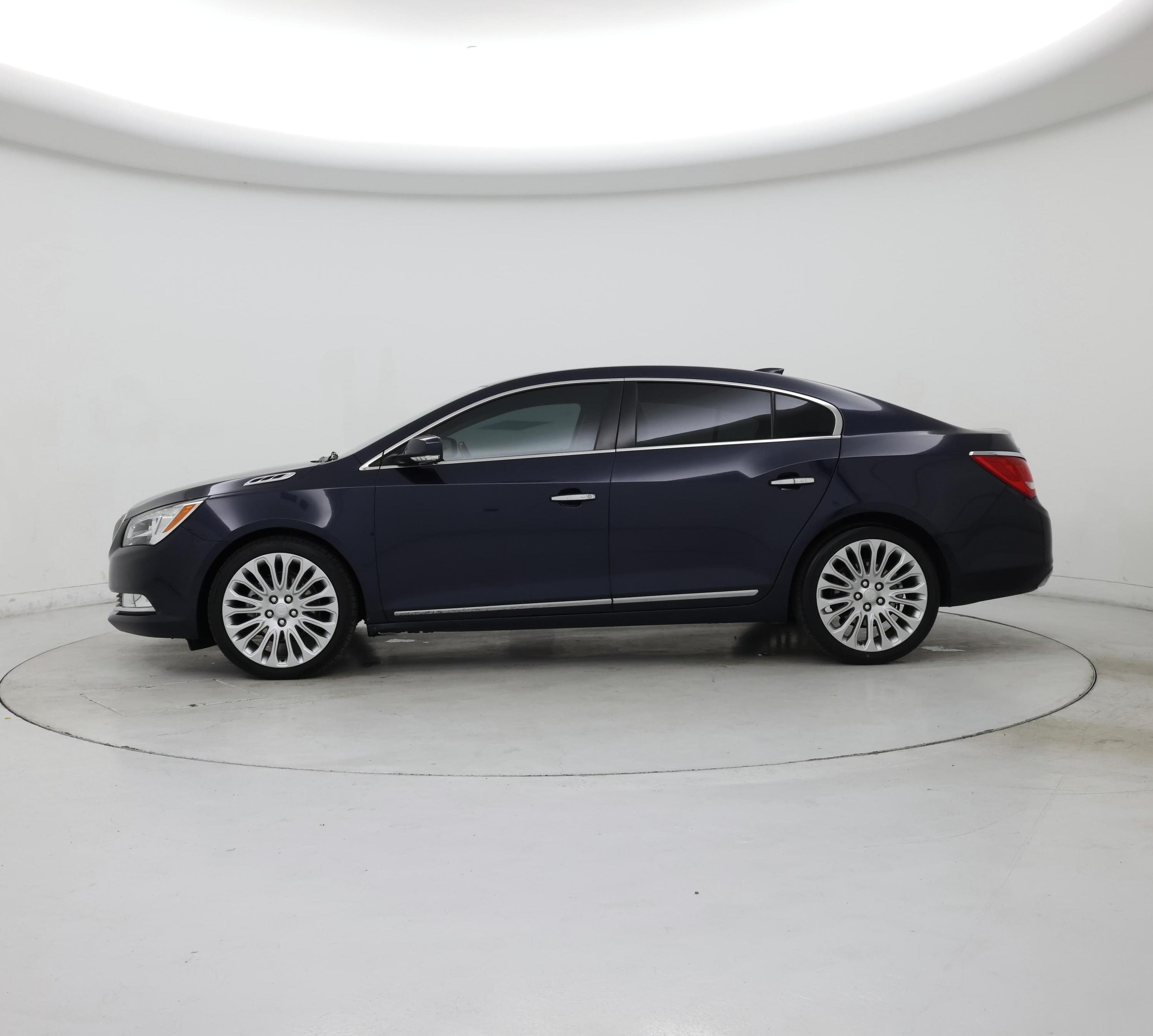 Thumbnail: 2016 Buick LaCrosse - 3