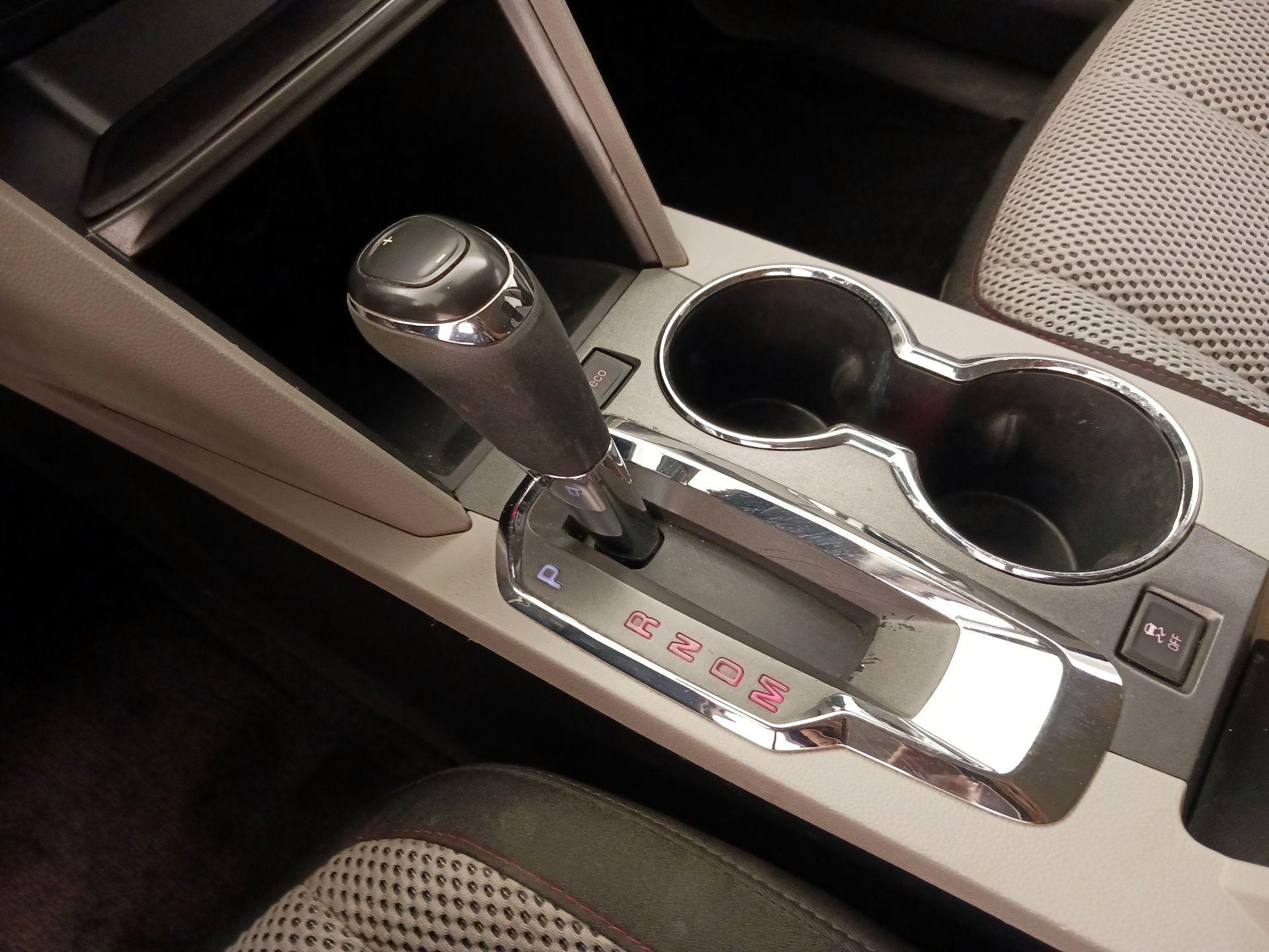 Thumbnail: 2016 GMC Terrain - 16