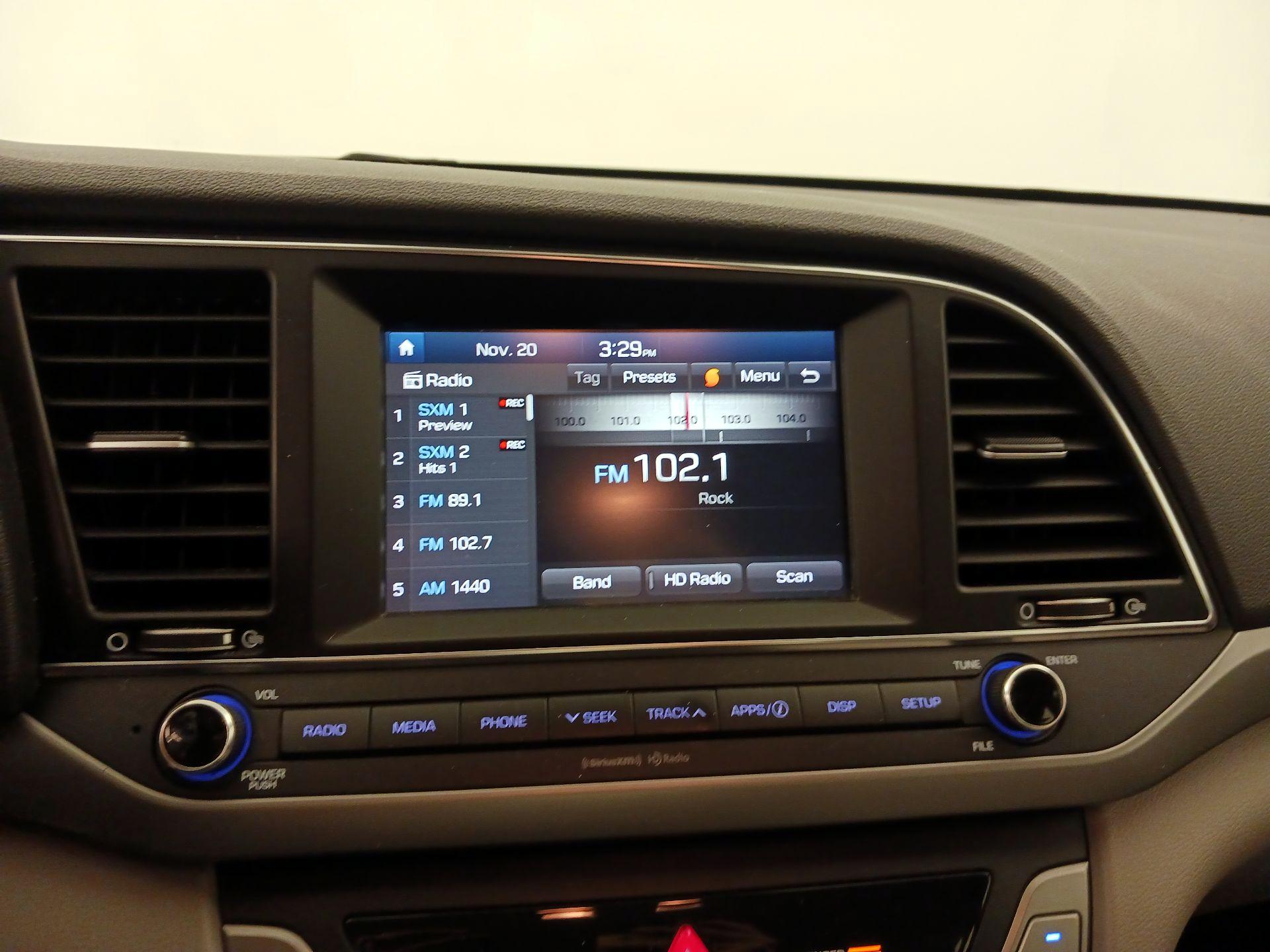 Thumbnail: 2017 Hyundai Elantra - 16