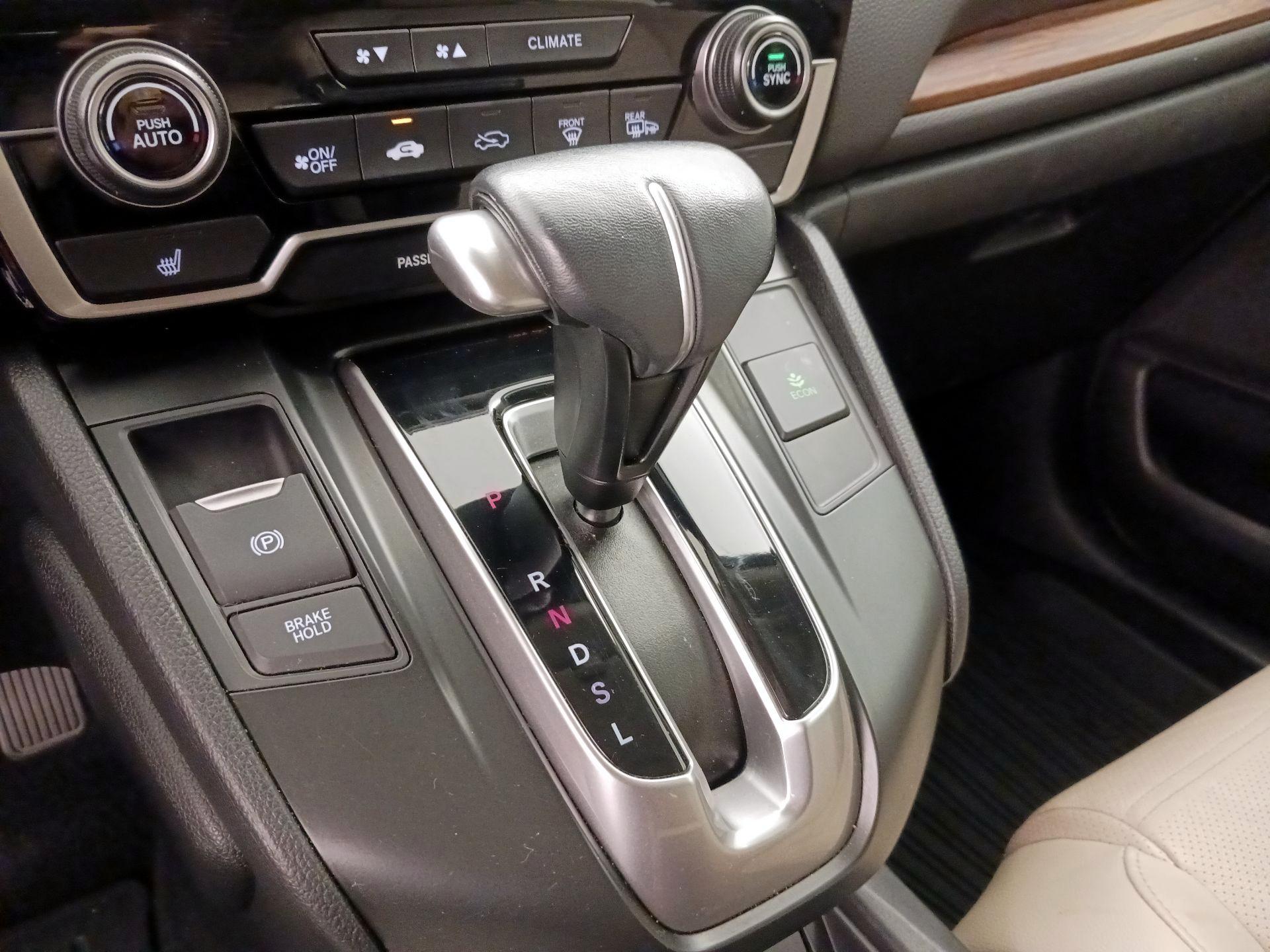 Thumbnail: 2018 Honda CR-V - 17