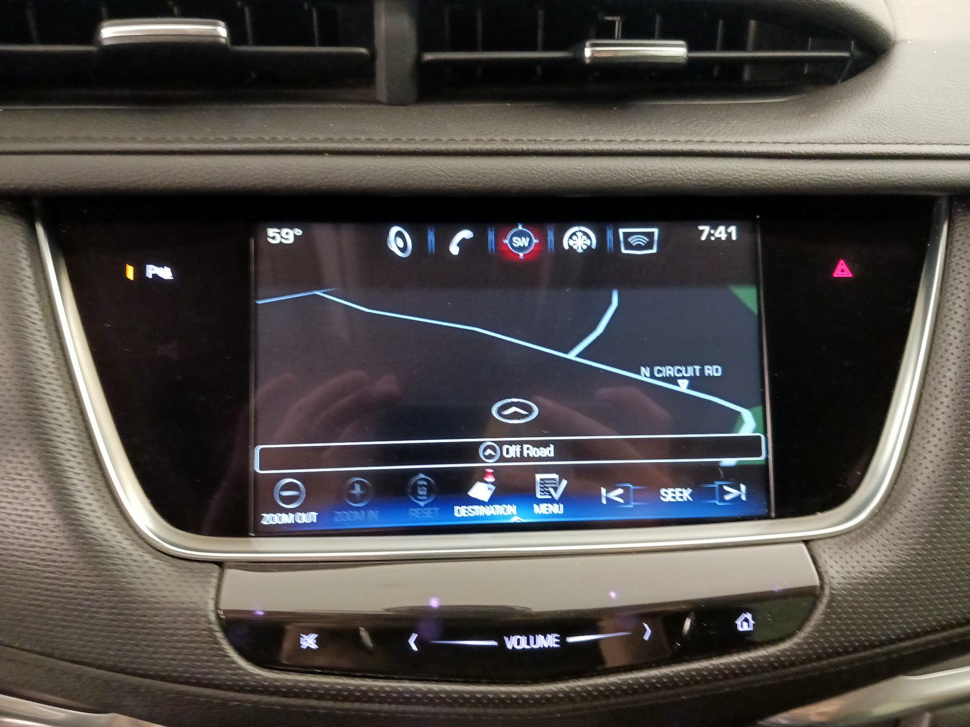 Thumbnail: 2017 Cadillac XT5 - 14