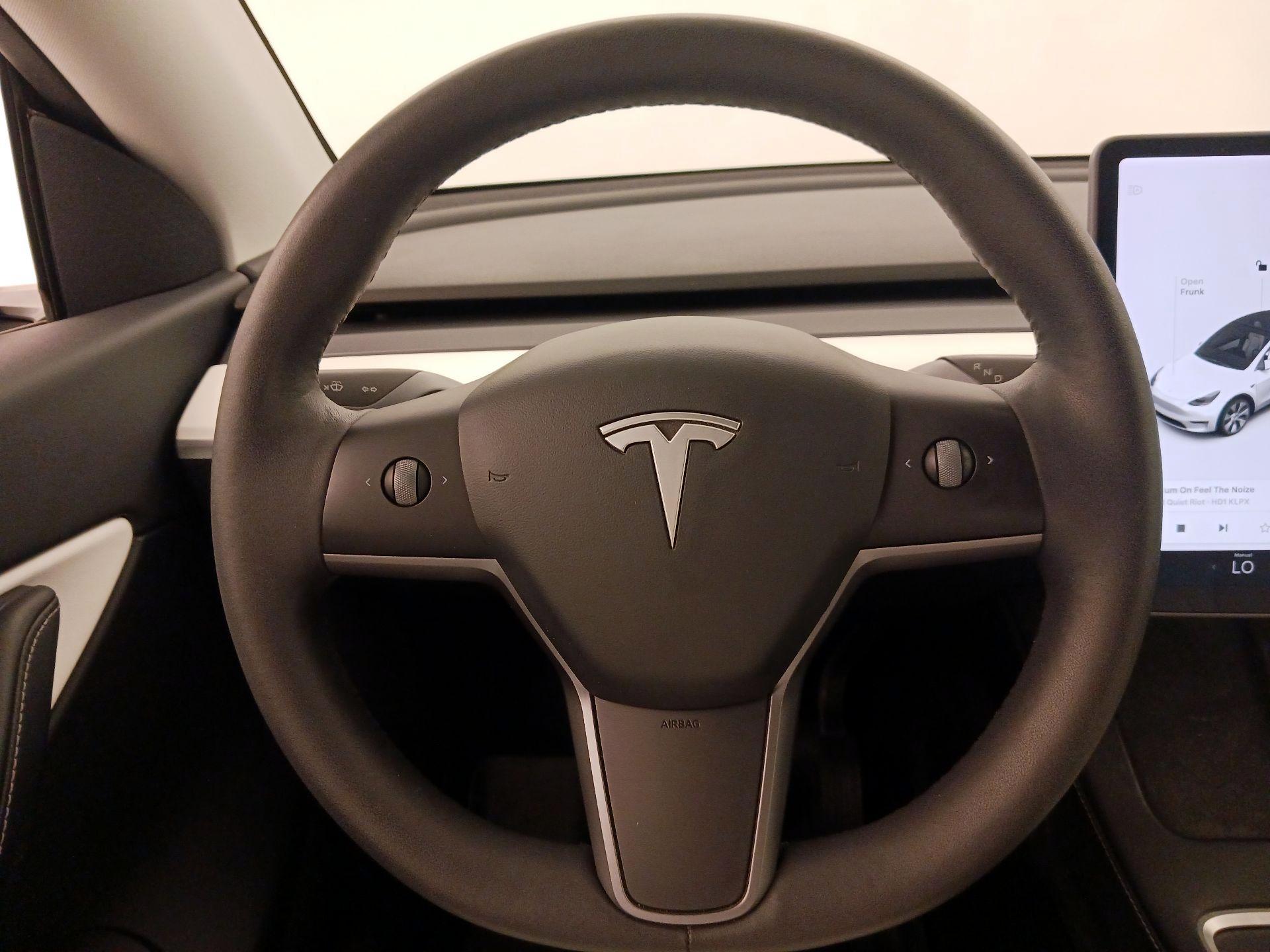 Thumbnail: 2021 Tesla Model Y - 10