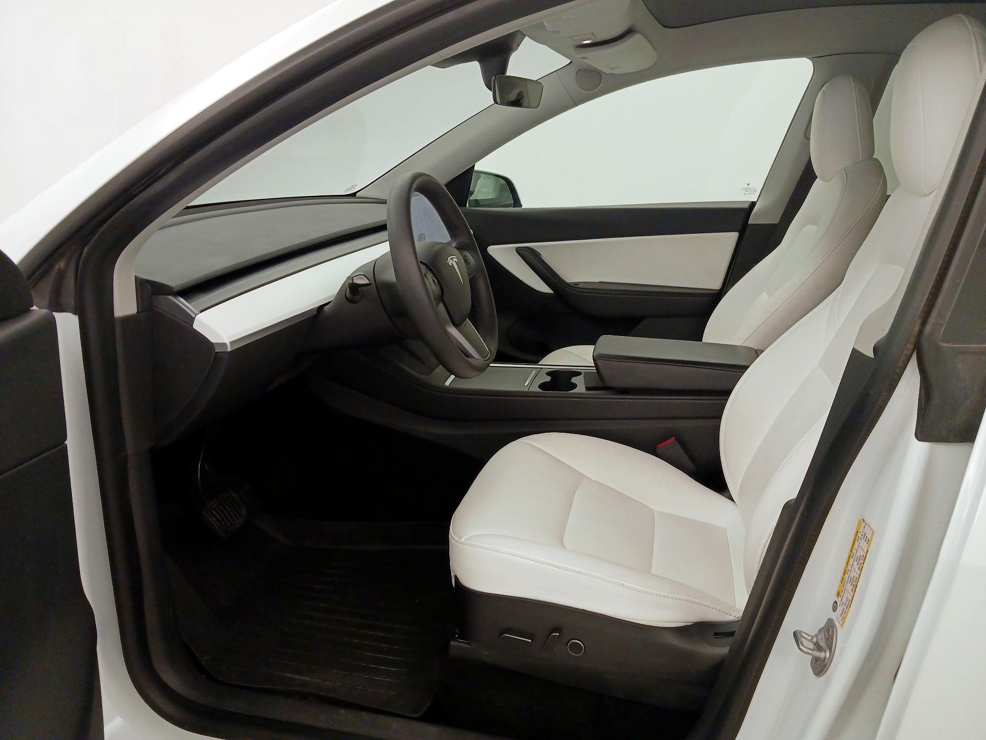 Thumbnail: 2021 Tesla Model Y - 11