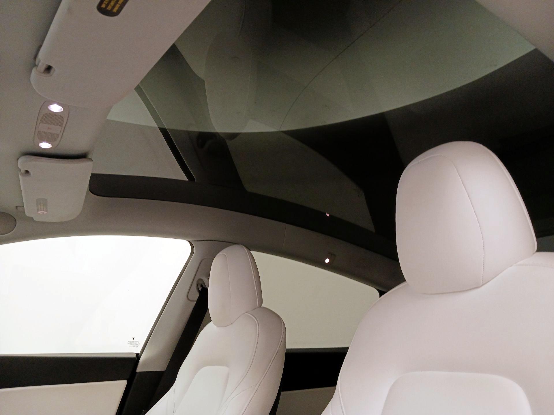 Thumbnail: 2021 Tesla Model Y - 19