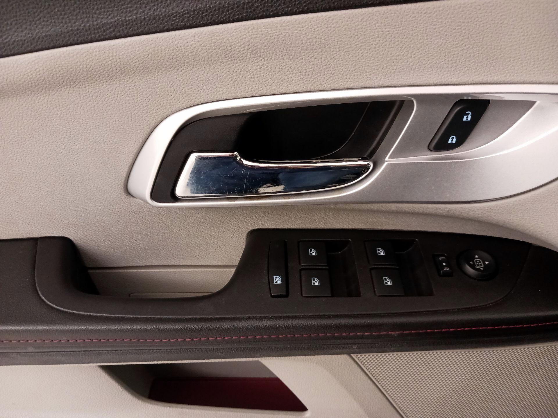 Thumbnail: 2014 Chevrolet Equinox - 12