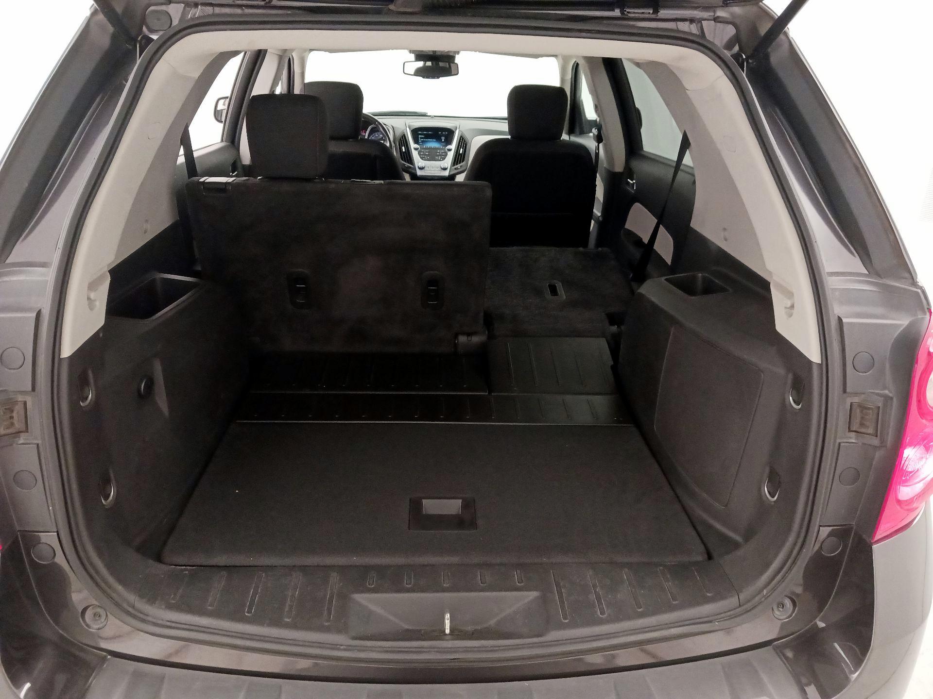 Thumbnail: 2014 Chevrolet Equinox - 18