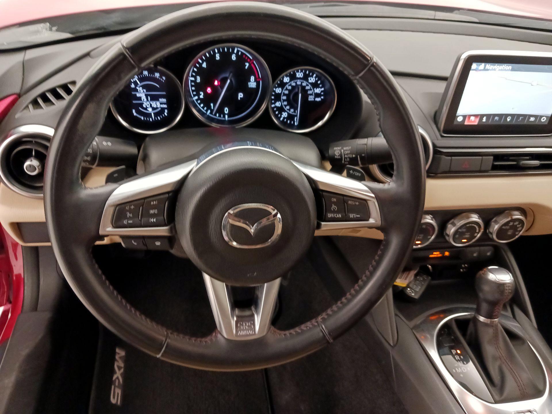 Thumbnail: 2016 Mazda MX-5 Miata - 10