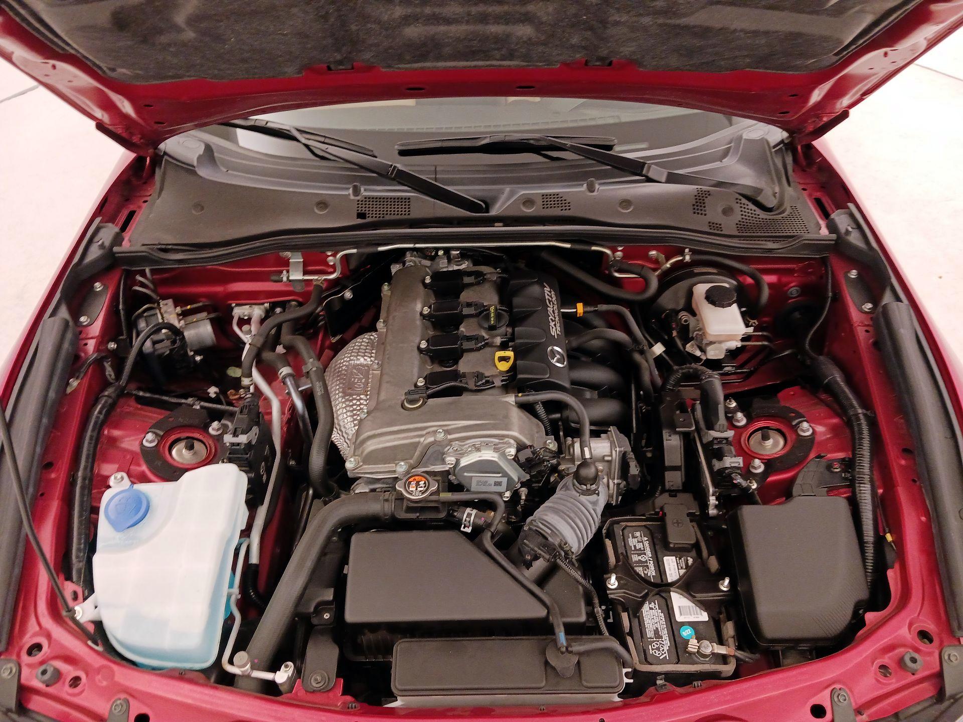 Thumbnail: 2016 Mazda MX-5 Miata - 20