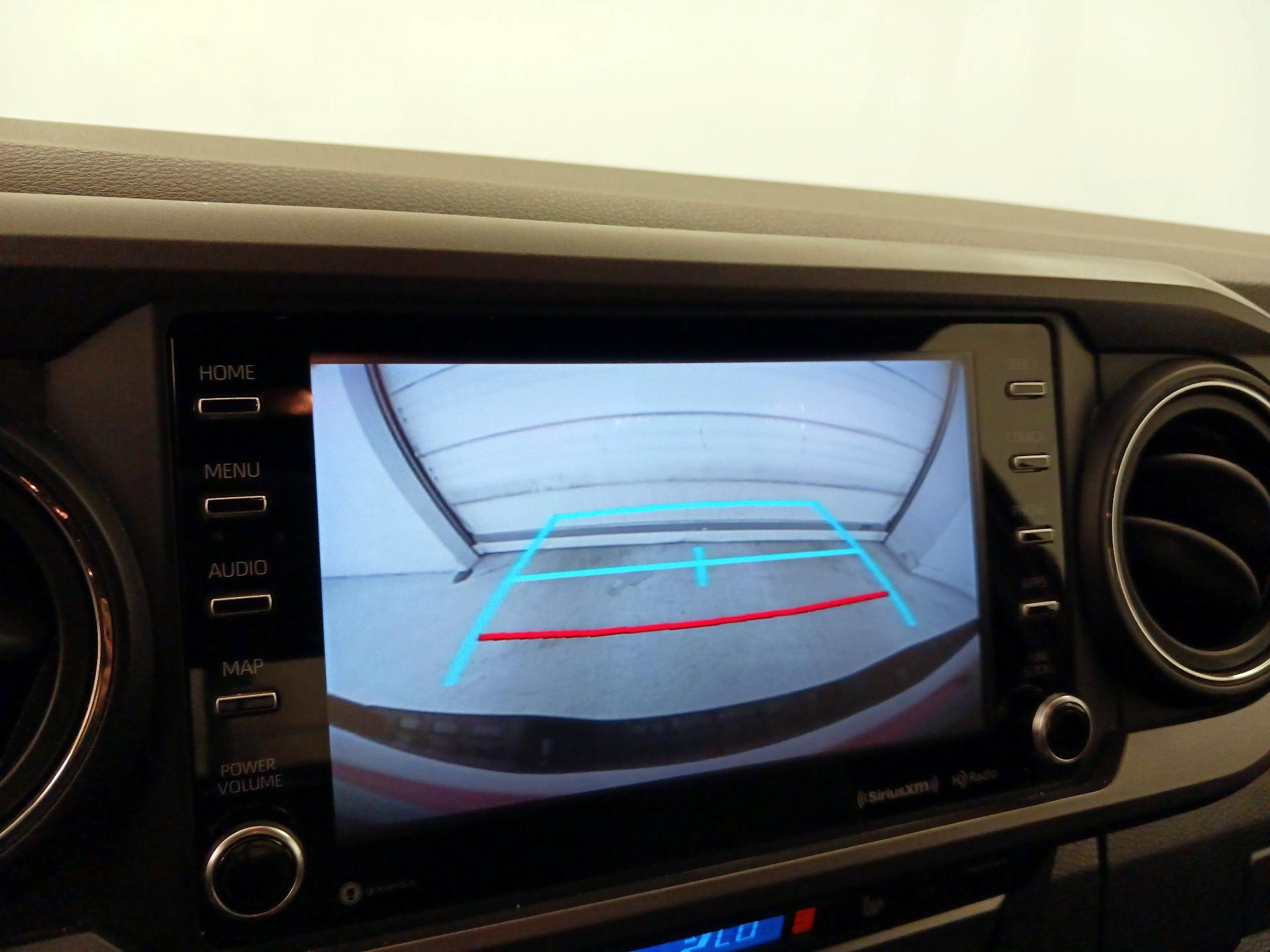 Thumbnail: 2021 Toyota Tacoma - 15