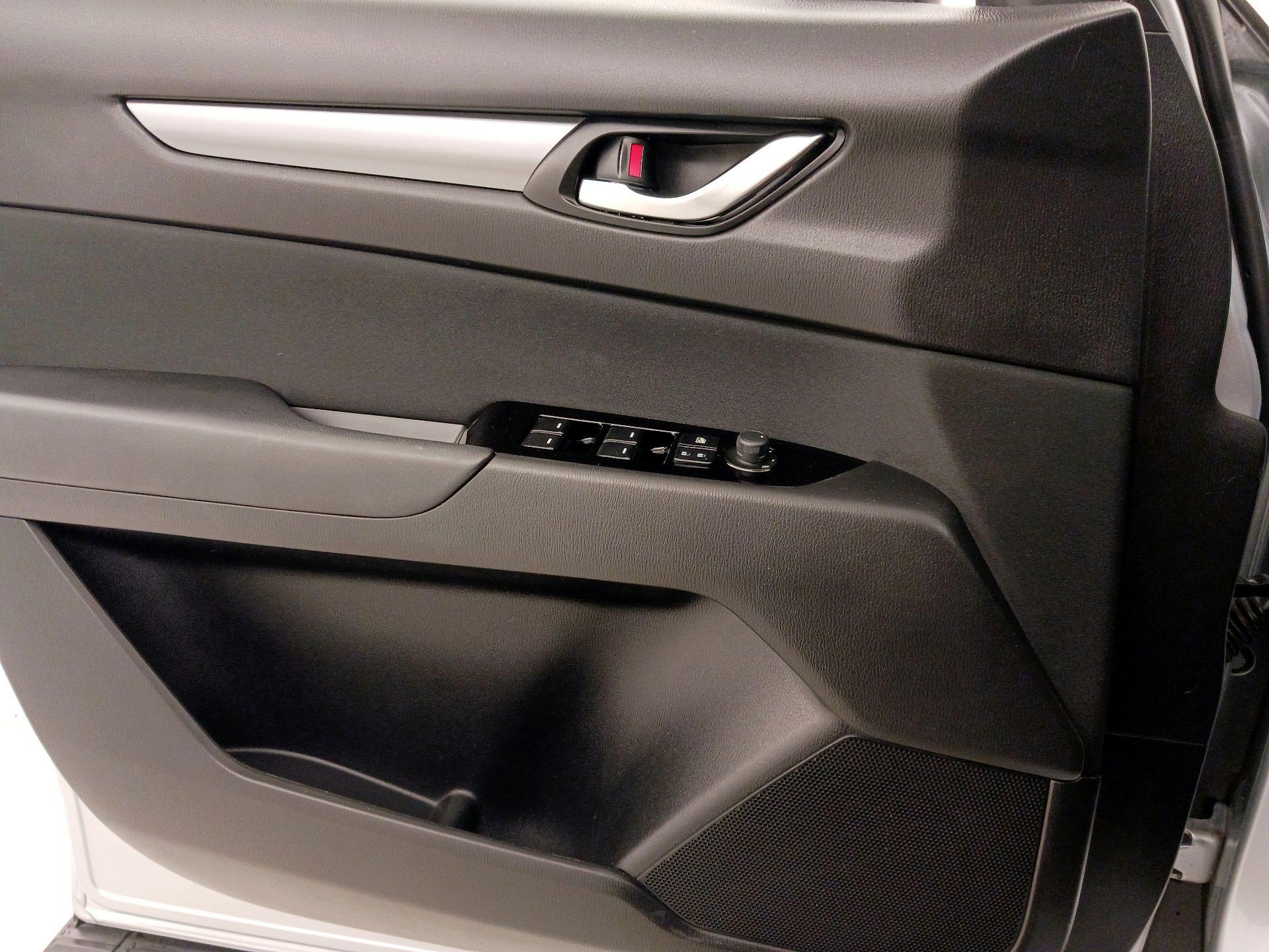 Thumbnail: 2018 Mazda CX-5 - 12