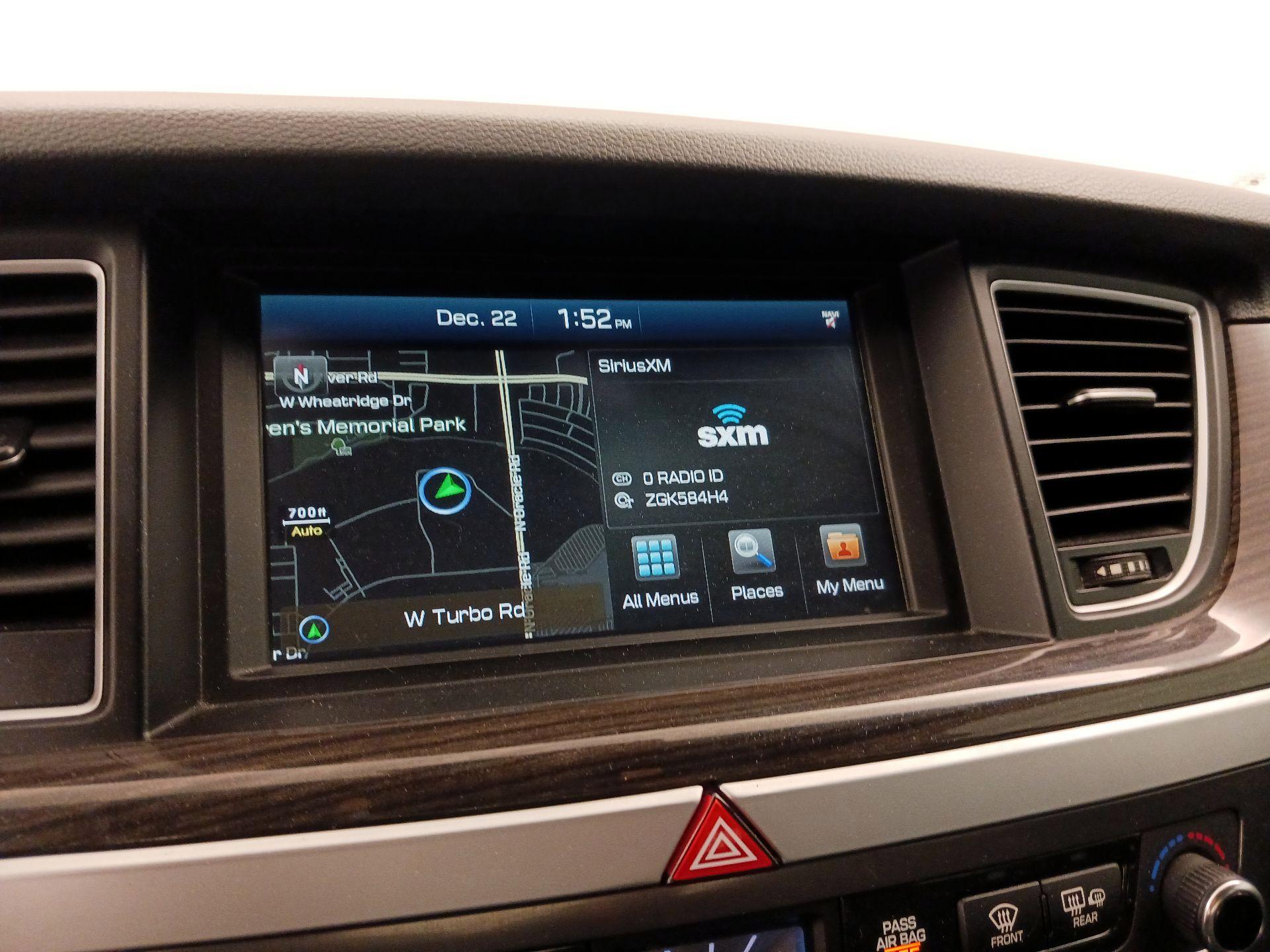 Thumbnail: 2015 Hyundai Genesis - 15