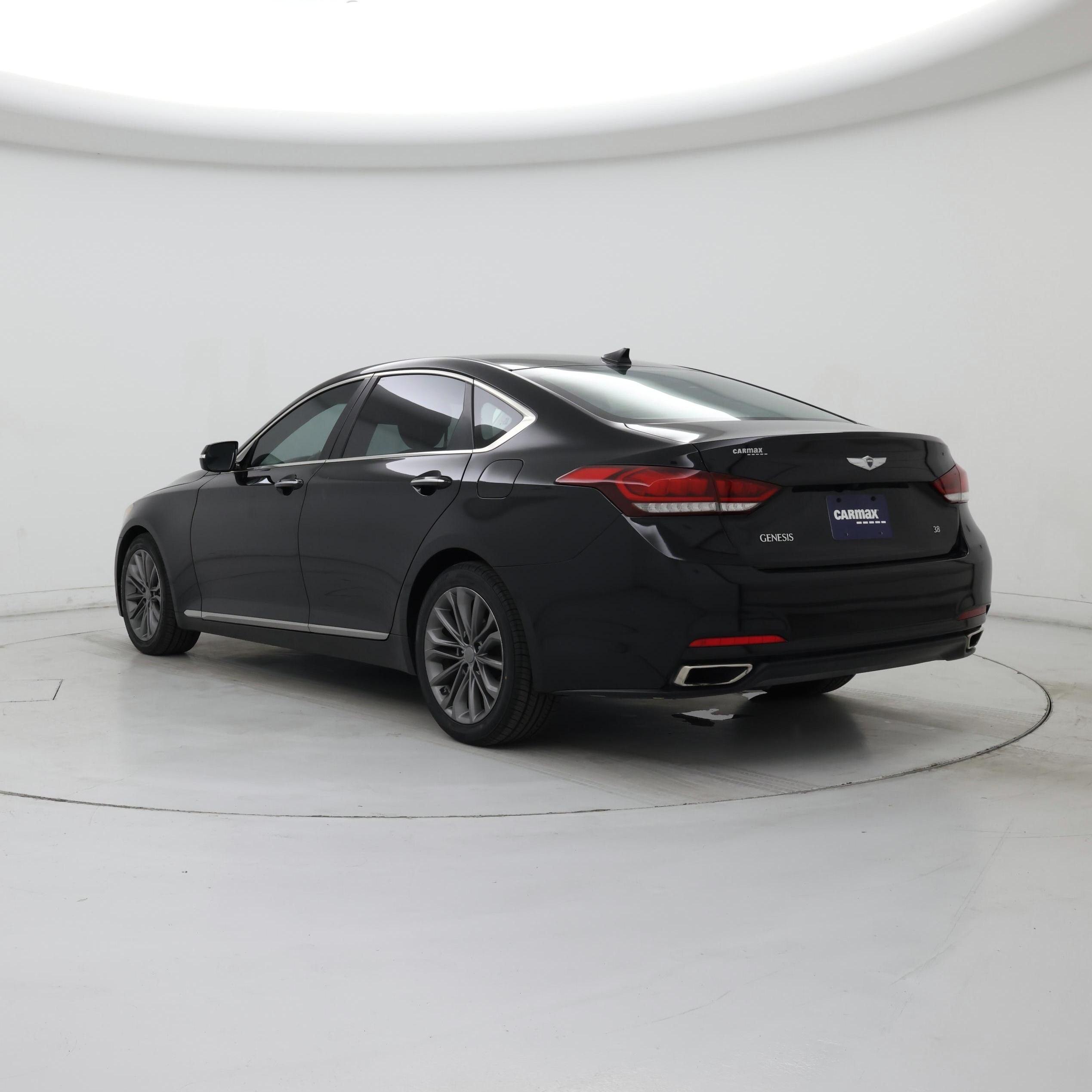 Thumbnail: 2015 Hyundai Genesis - 2