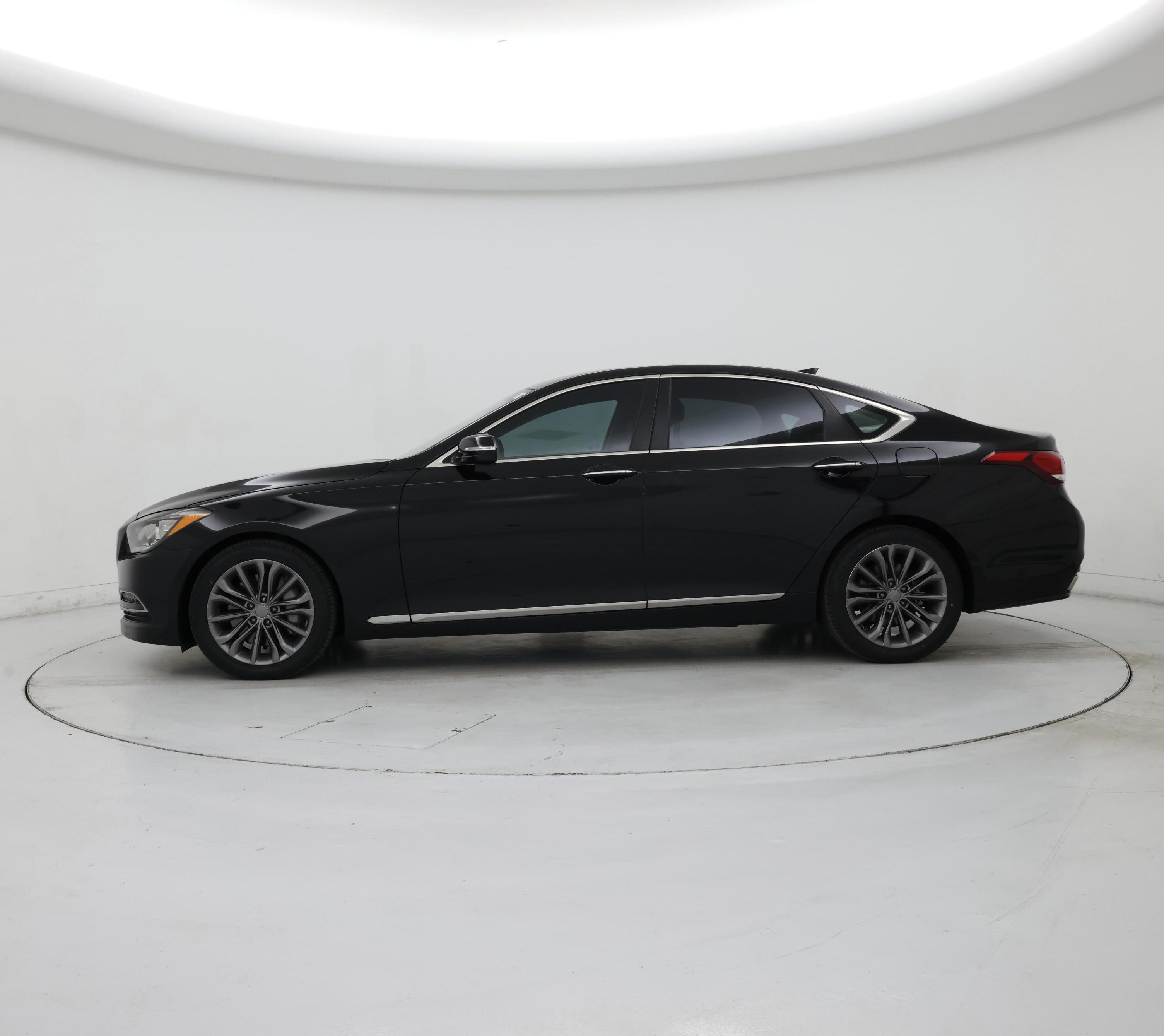 Thumbnail: 2015 Hyundai Genesis - 3