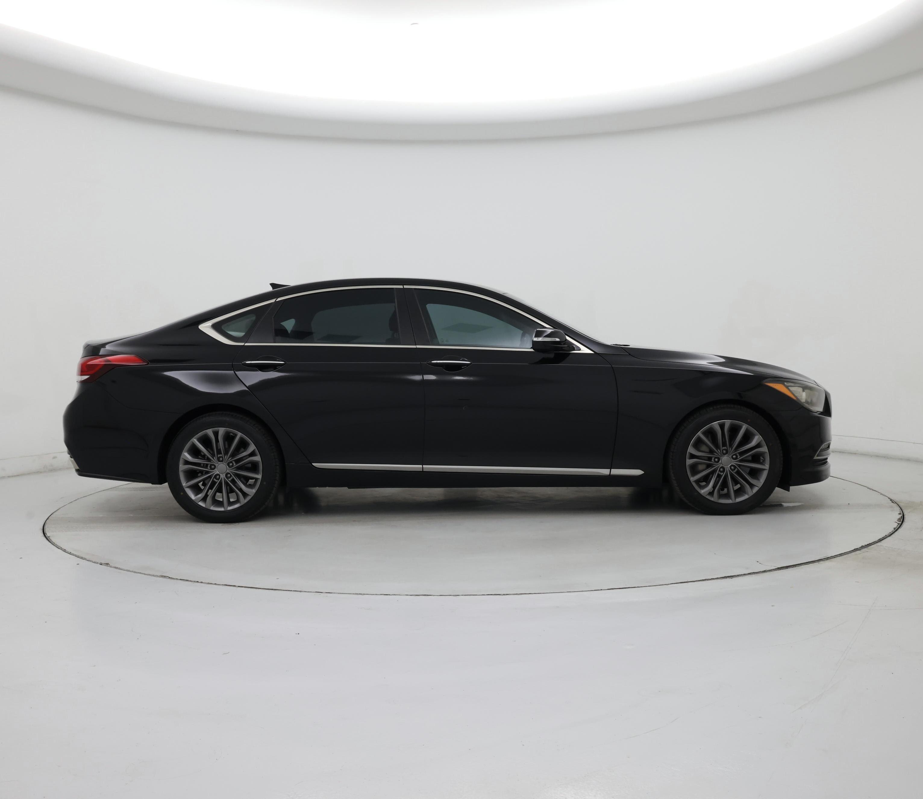 Thumbnail: 2015 Hyundai Genesis - 7