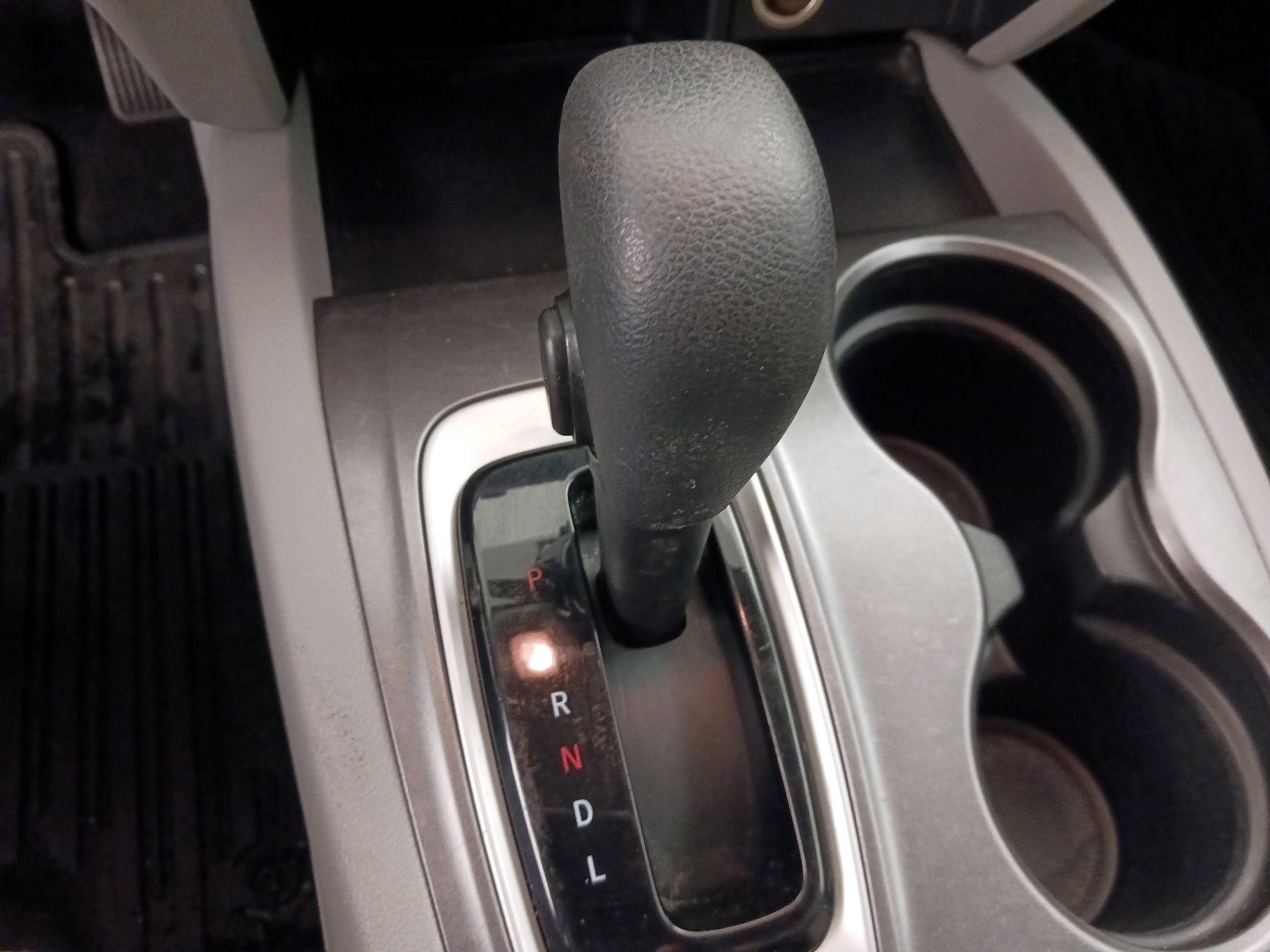 Thumbnail: 2016 Honda Pilot - 17