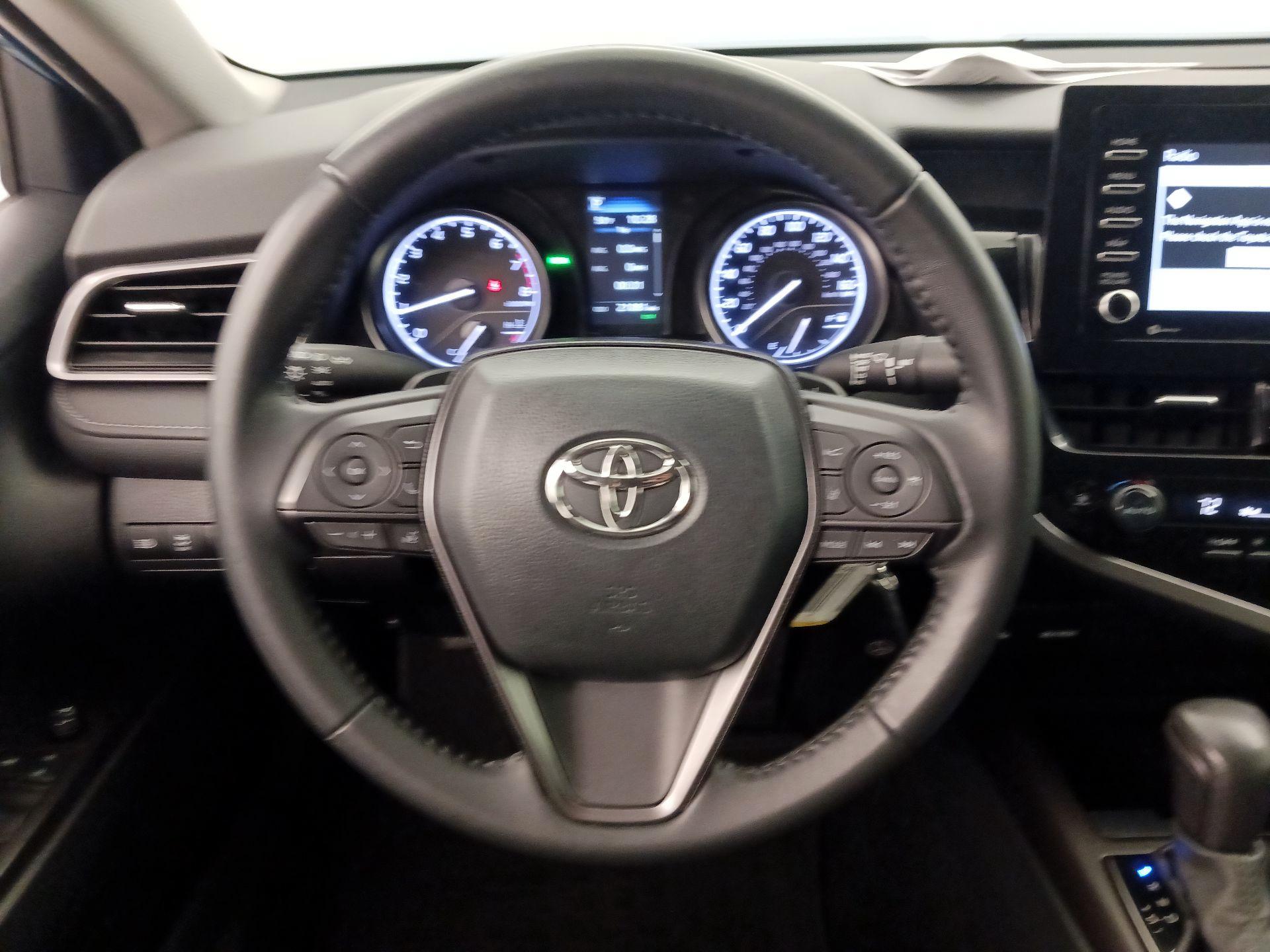 Thumbnail: 2023 Toyota Camry - 10