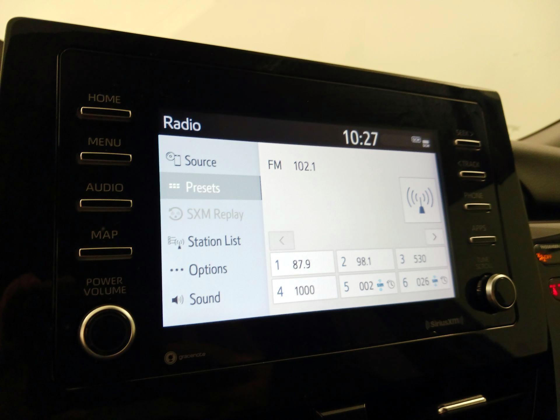 Thumbnail: 2023 Toyota Camry - 15