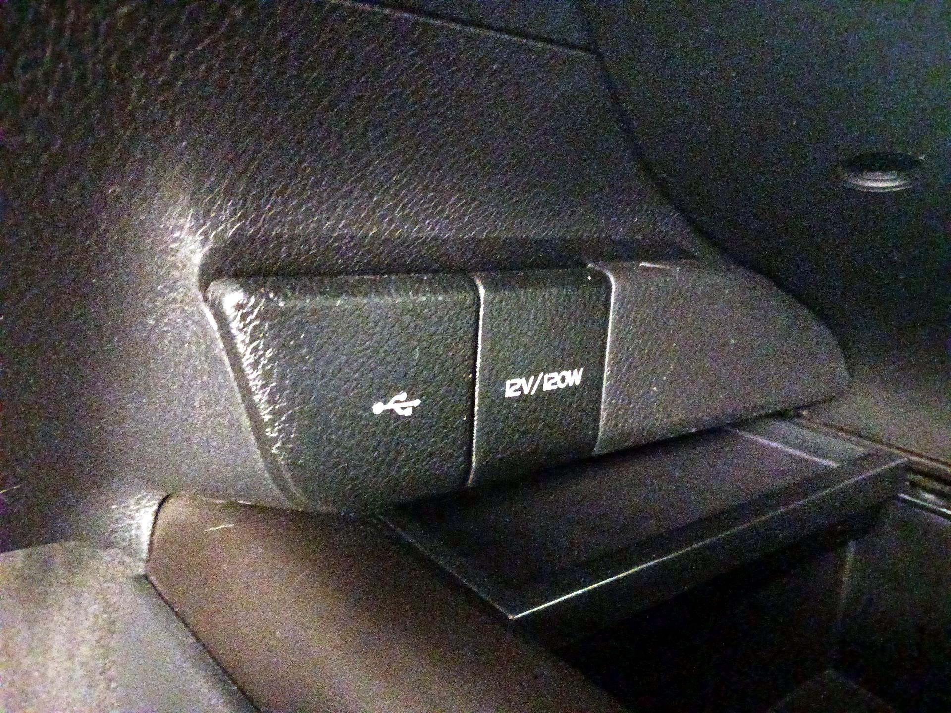 Thumbnail: 2023 Toyota Camry - 18