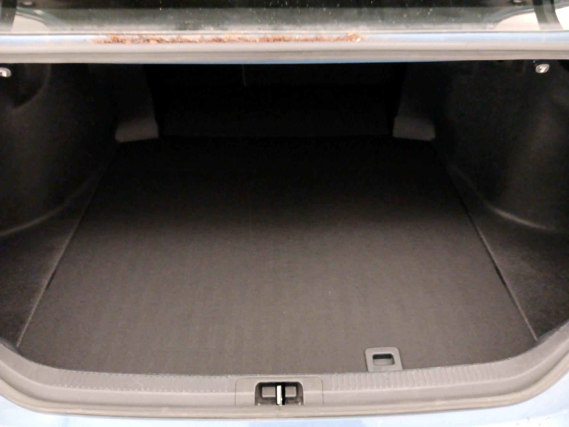 Thumbnail: 2023 Toyota Camry - 20