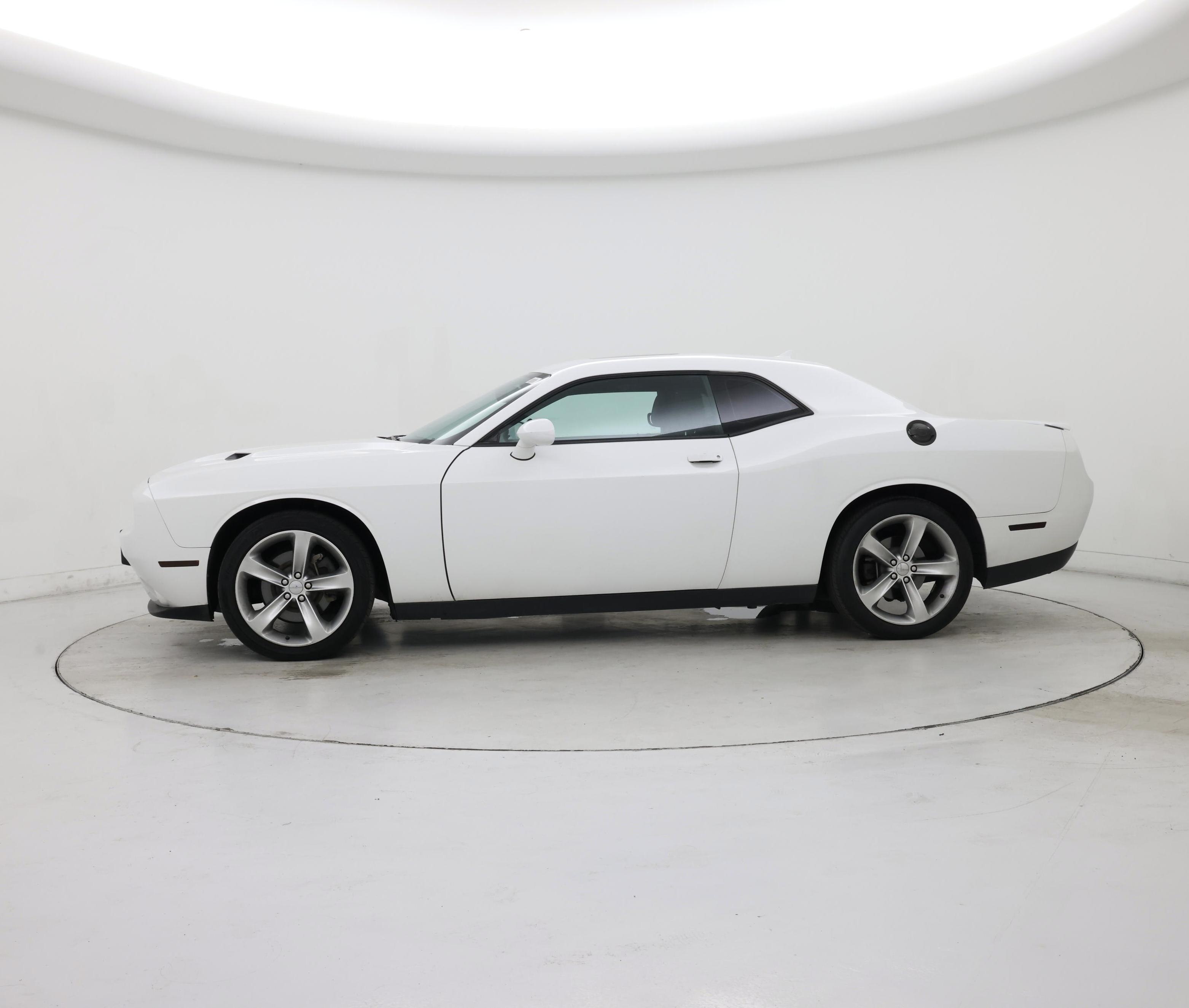 Thumbnail: 2016 Dodge Challenger - 3