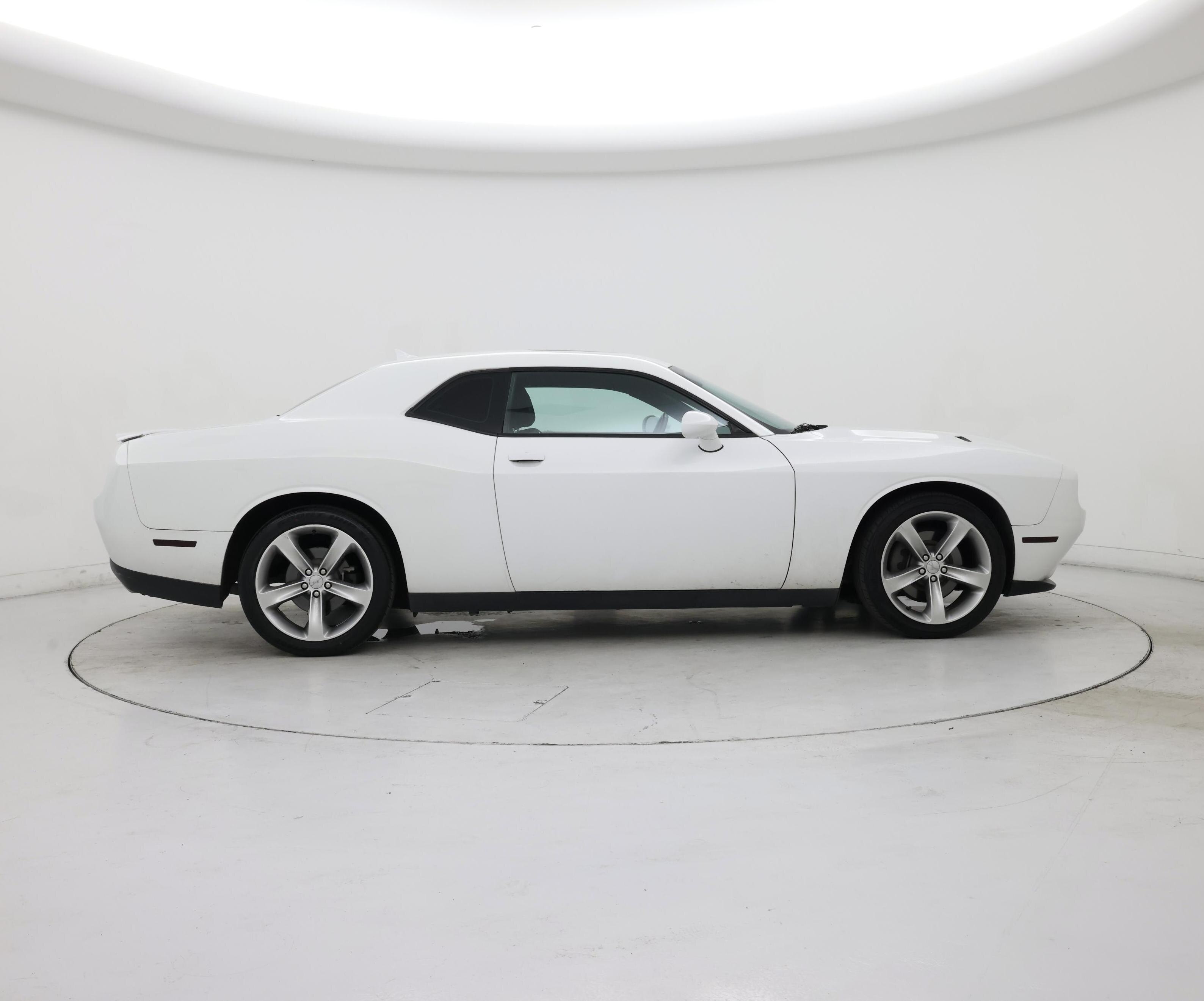 Thumbnail: 2016 Dodge Challenger - 7