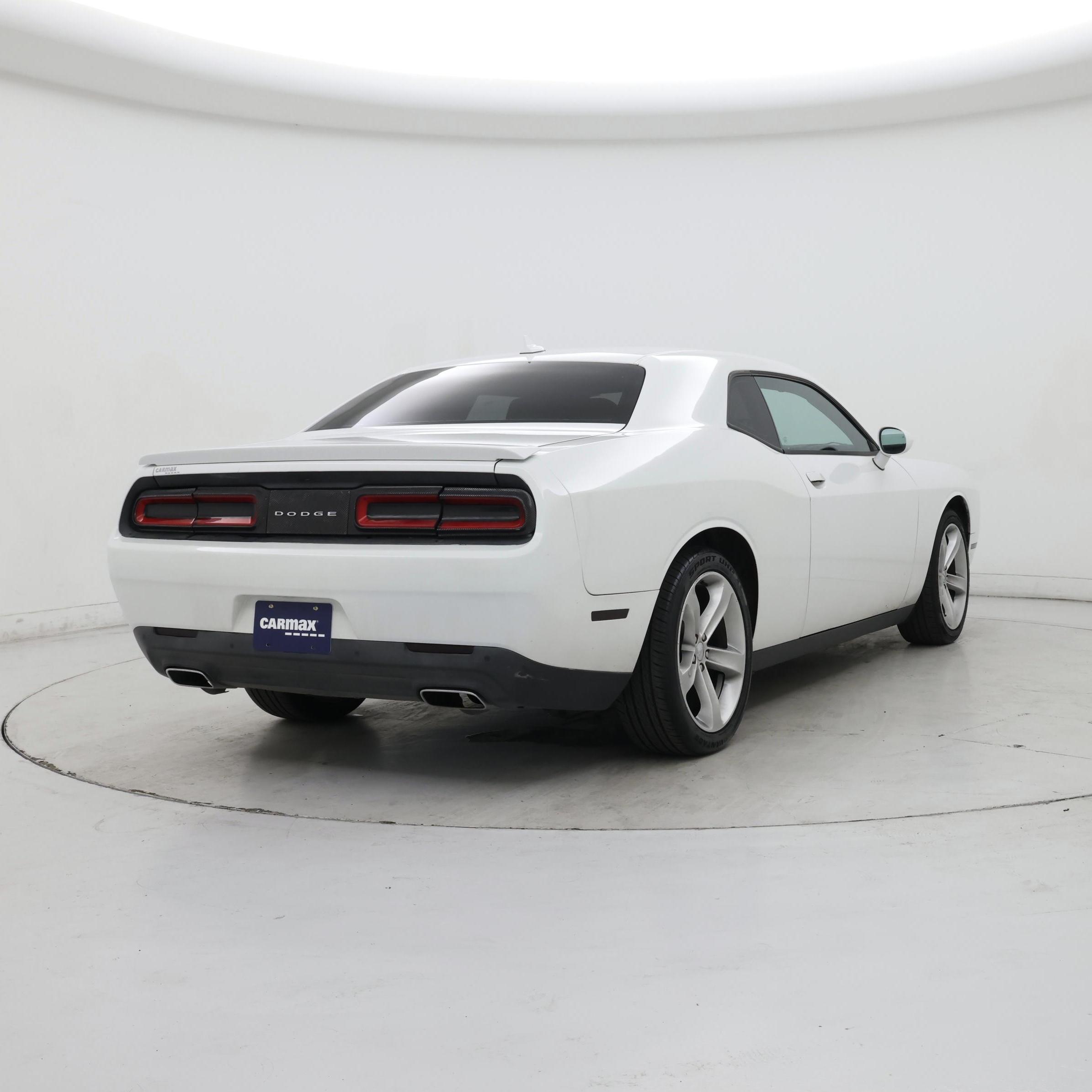 Thumbnail: 2016 Dodge Challenger - 8