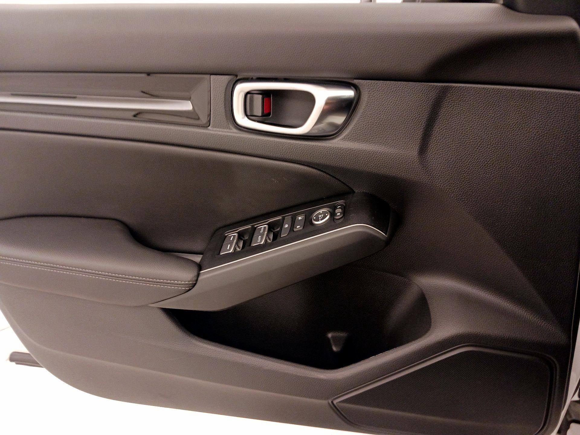 Thumbnail: 2024 Honda Civic - 12