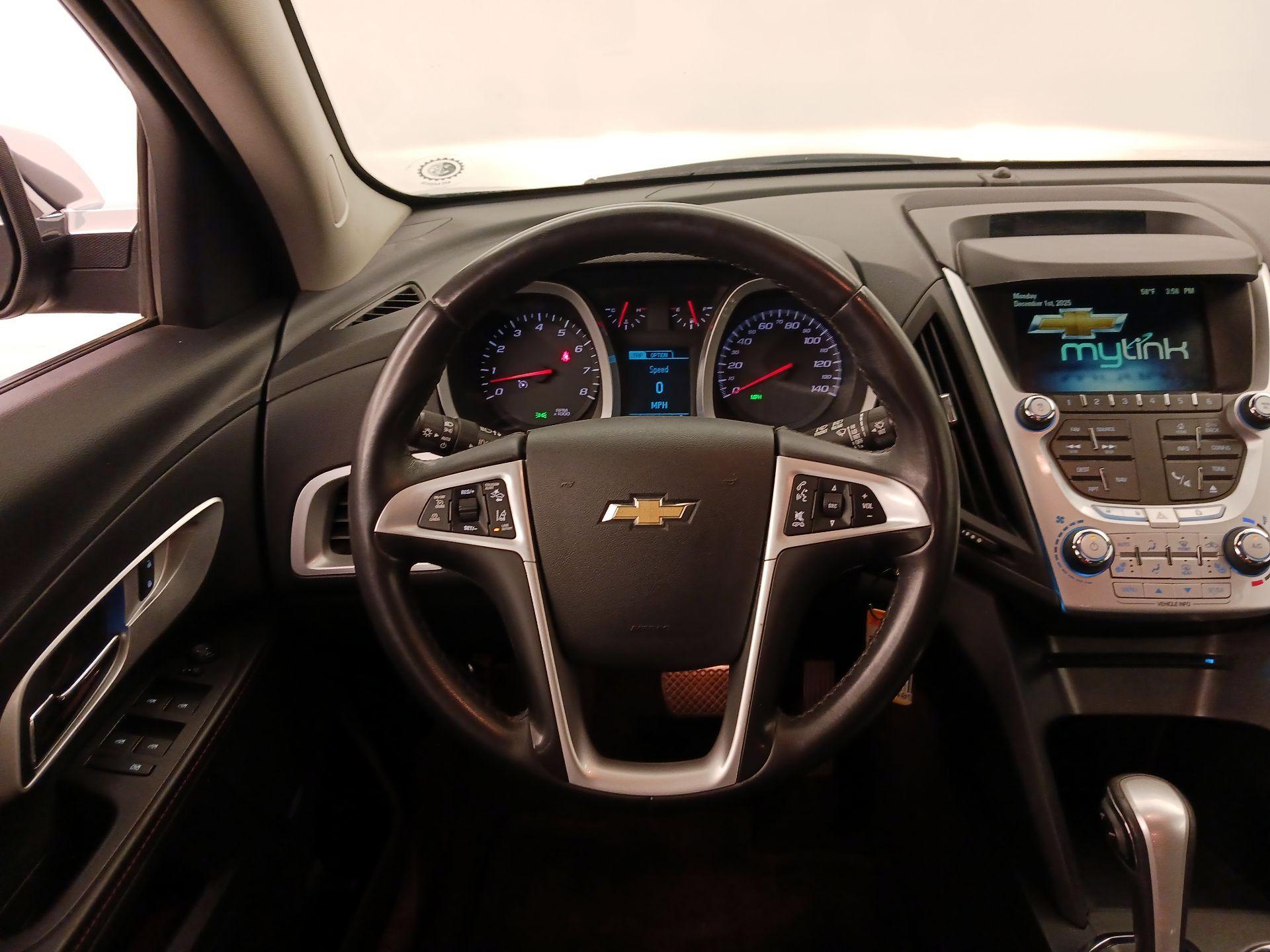 Thumbnail: 2015 Chevrolet Equinox - 10
