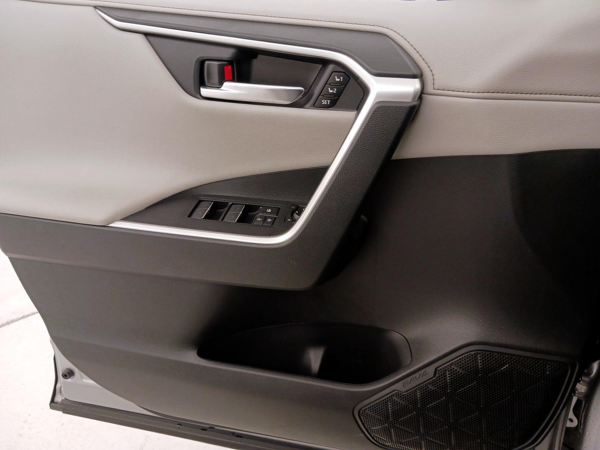 Thumbnail: 2023 Toyota RAV4 - 12