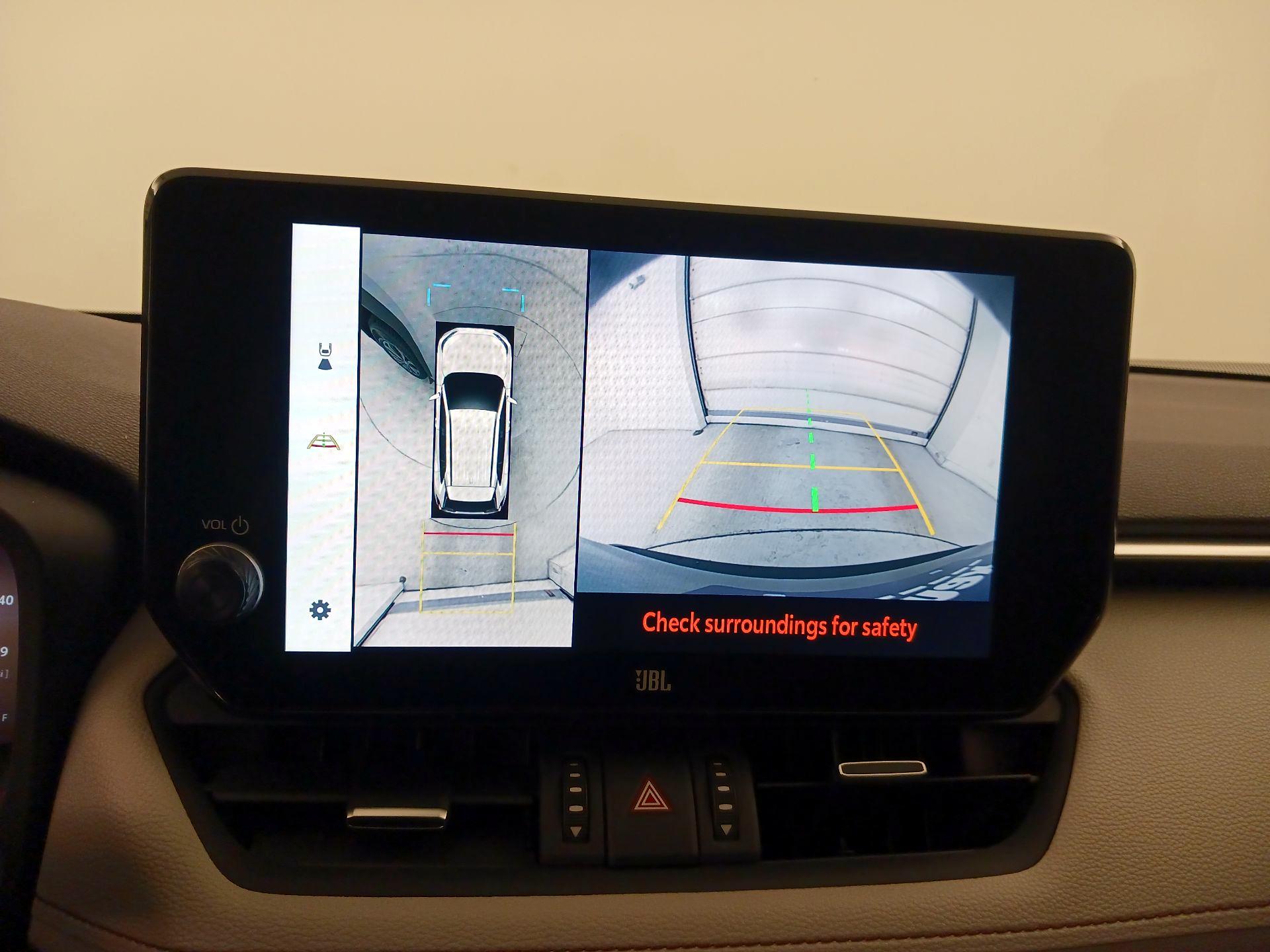 Thumbnail: 2023 Toyota RAV4 - 15