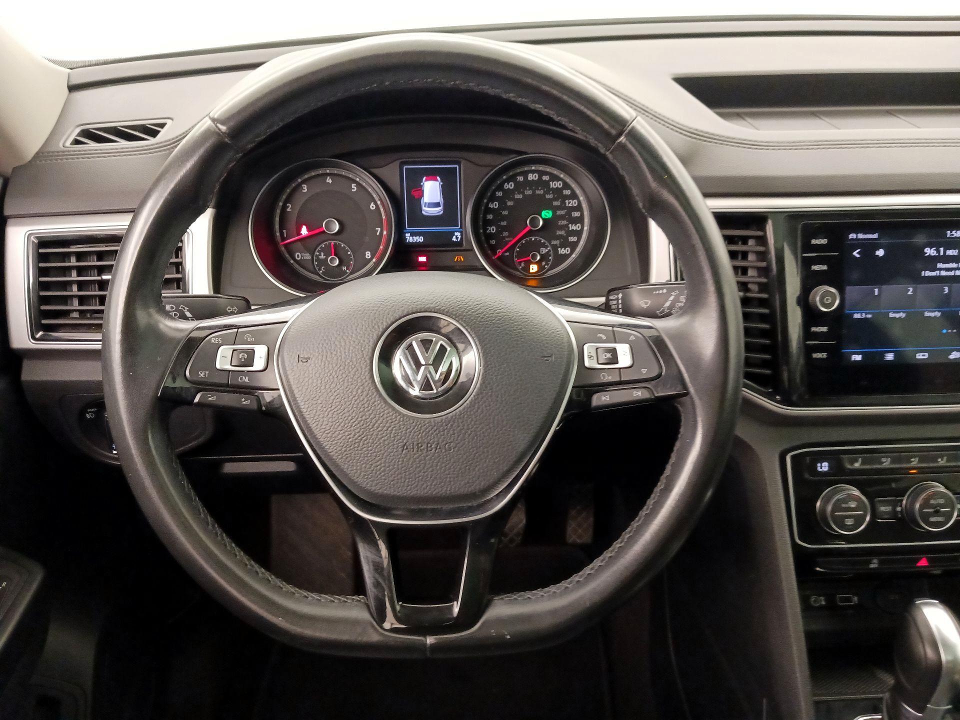 Thumbnail: 2018 Volkswagen Atlas - 10
