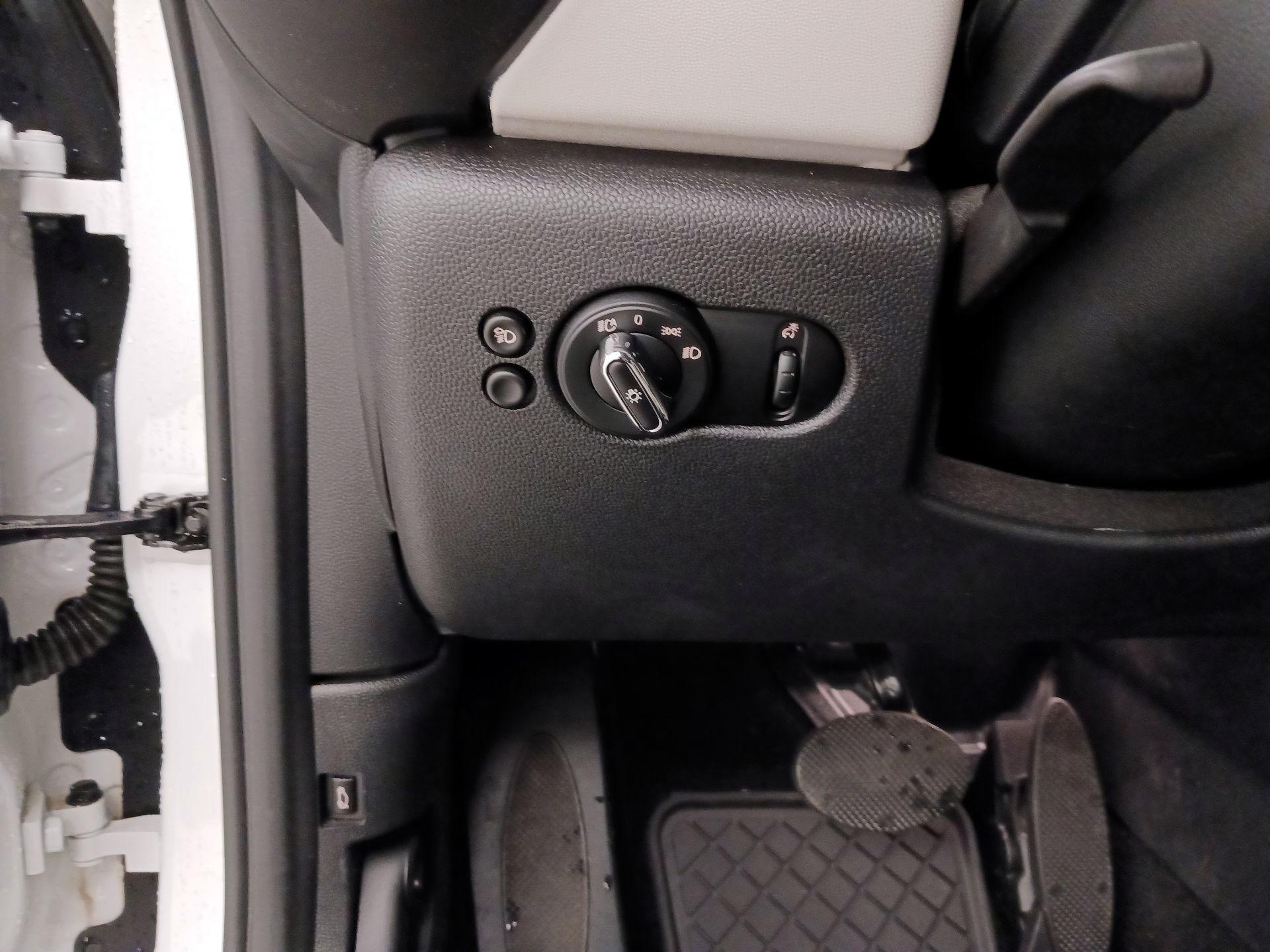 Thumbnail: 2024 MINI Cooper - 13